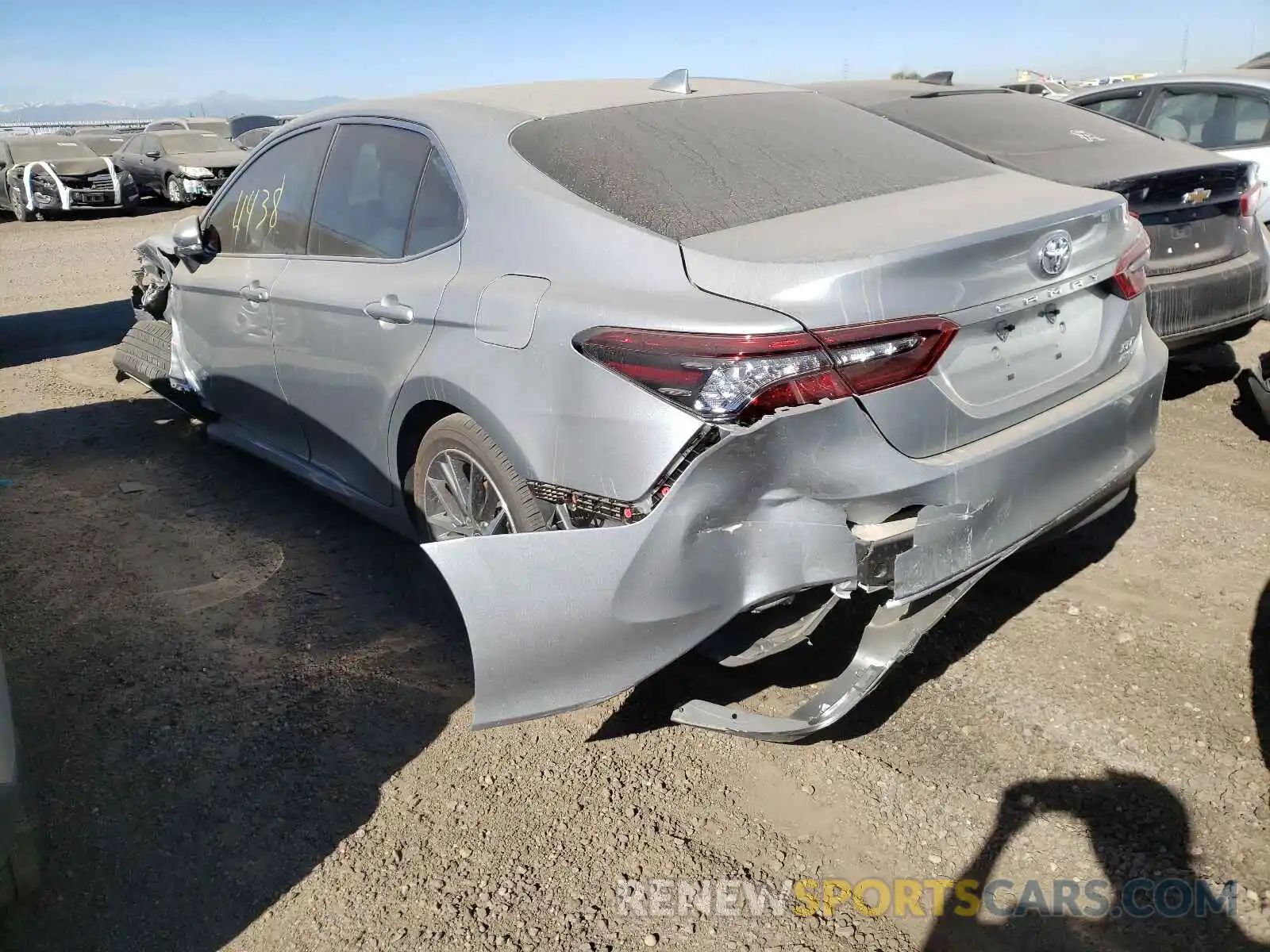 3 Photograph of a damaged car 4T1F11BK2MU038593 TOYOTA CAMRY 2021