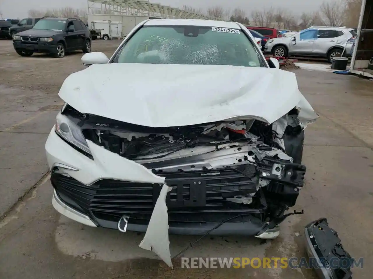 9 Photograph of a damaged car 4T1F11BK5MU039172 TOYOTA CAMRY 2021