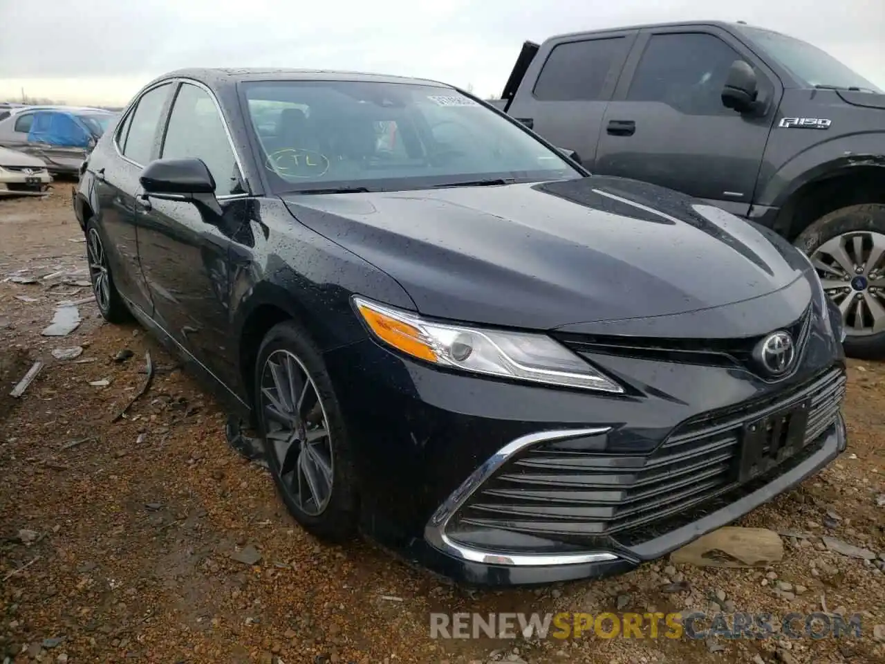 1 Photograph of a damaged car 4T1F11BK7MU033664 TOYOTA CAMRY 2021