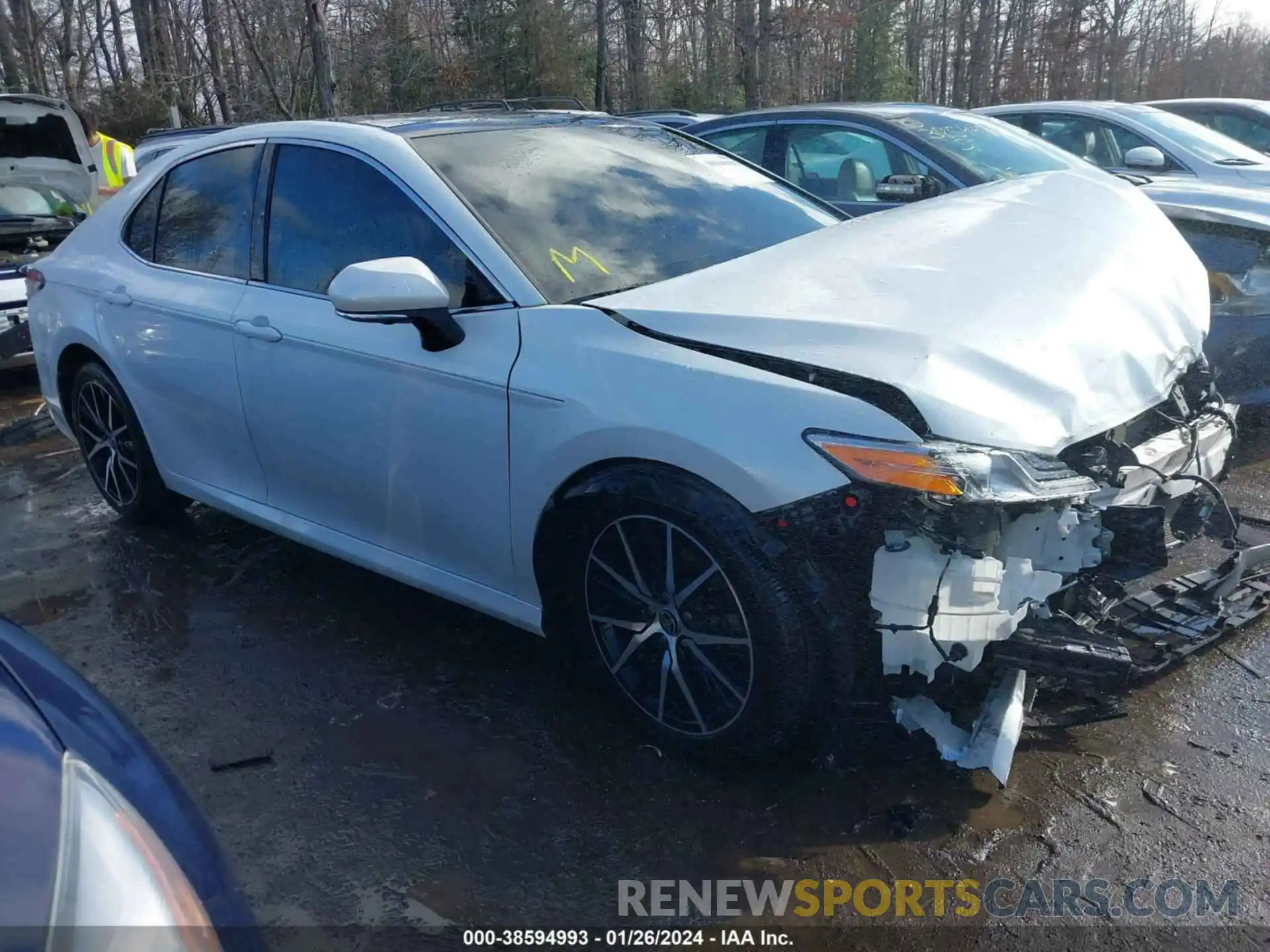 1 Photograph of a damaged car 4T1F11BK8MU045063 TOYOTA CAMRY 2021