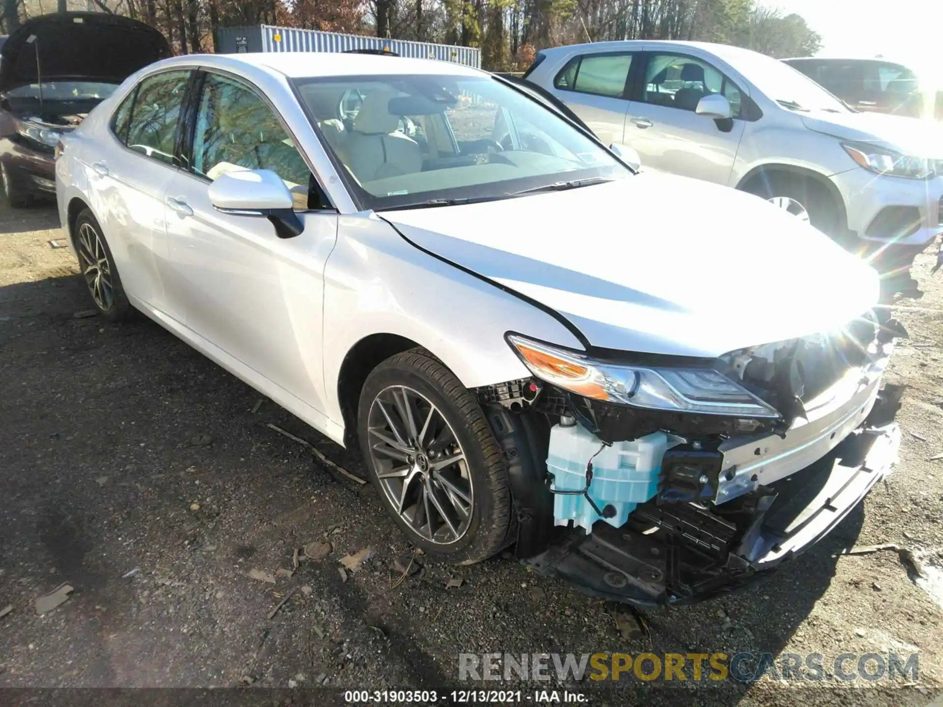 1 Photograph of a damaged car 4T1F11BK9MU025534 TOYOTA CAMRY 2021