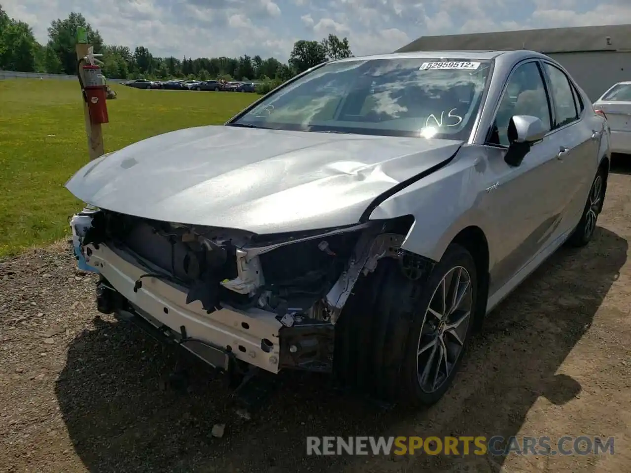 2 Photograph of a damaged car 4T1F31AK0MU552115 TOYOTA CAMRY 2021