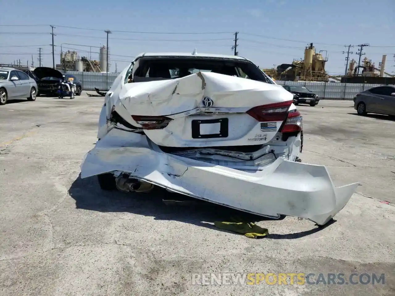 9 Photograph of a damaged car 4T1F31AK3MU021183 TOYOTA CAMRY 2021