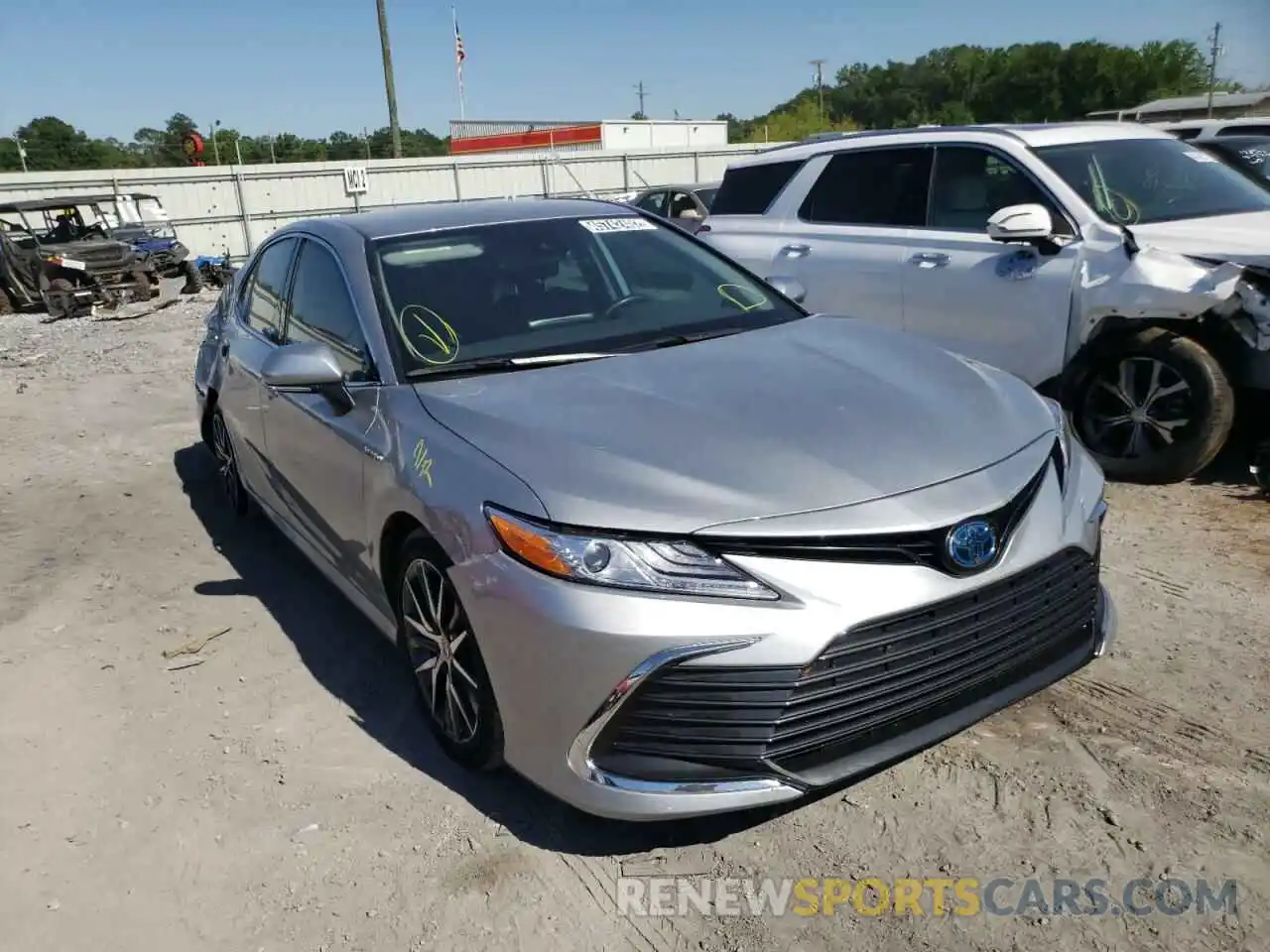 1 Photograph of a damaged car 4T1F31AK4MU022844 TOYOTA CAMRY 2021