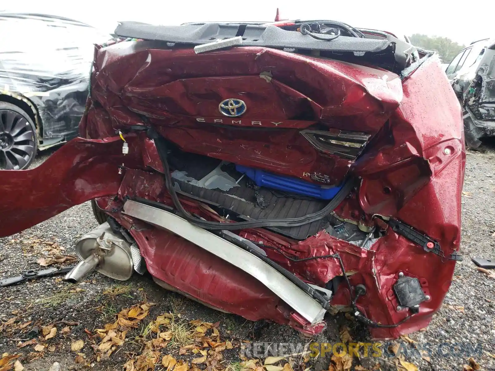 9 Photograph of a damaged car 4T1F31AK4MU548276 TOYOTA CAMRY 2021