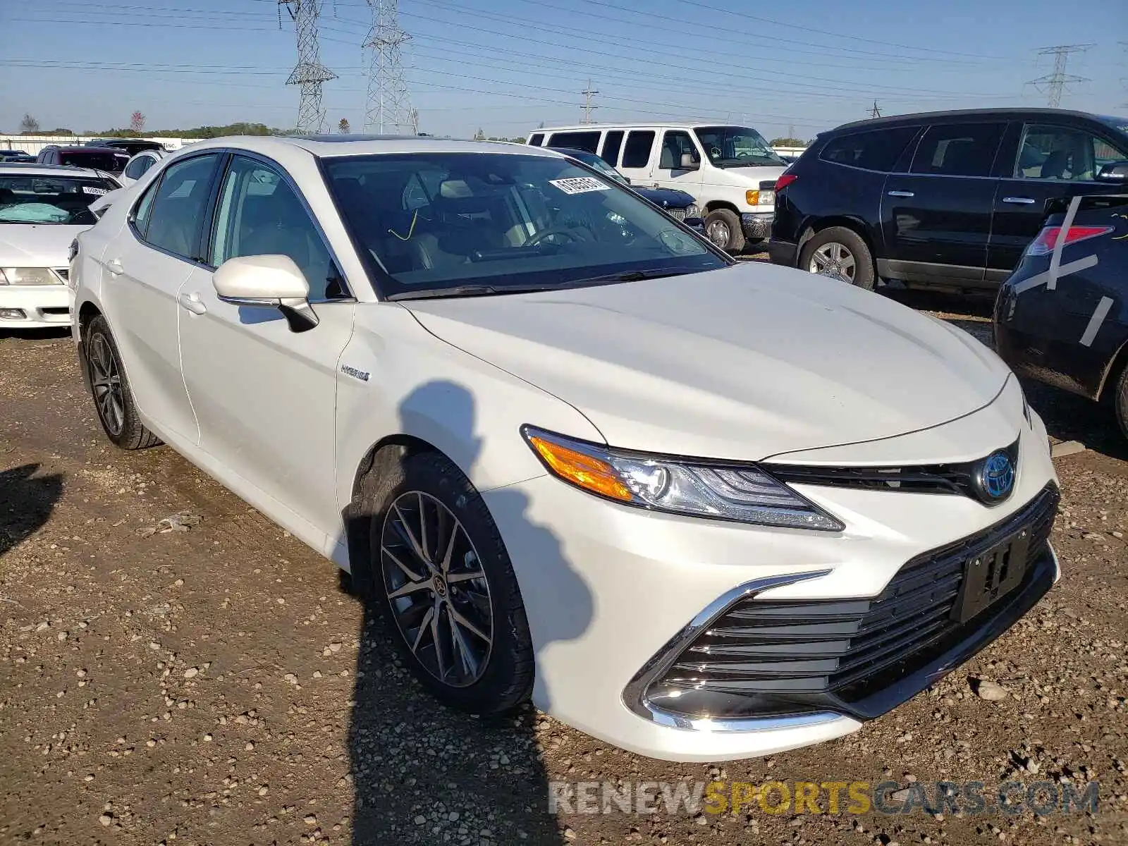 1 Photograph of a damaged car 4T1F31AK5MU027115 TOYOTA CAMRY 2021