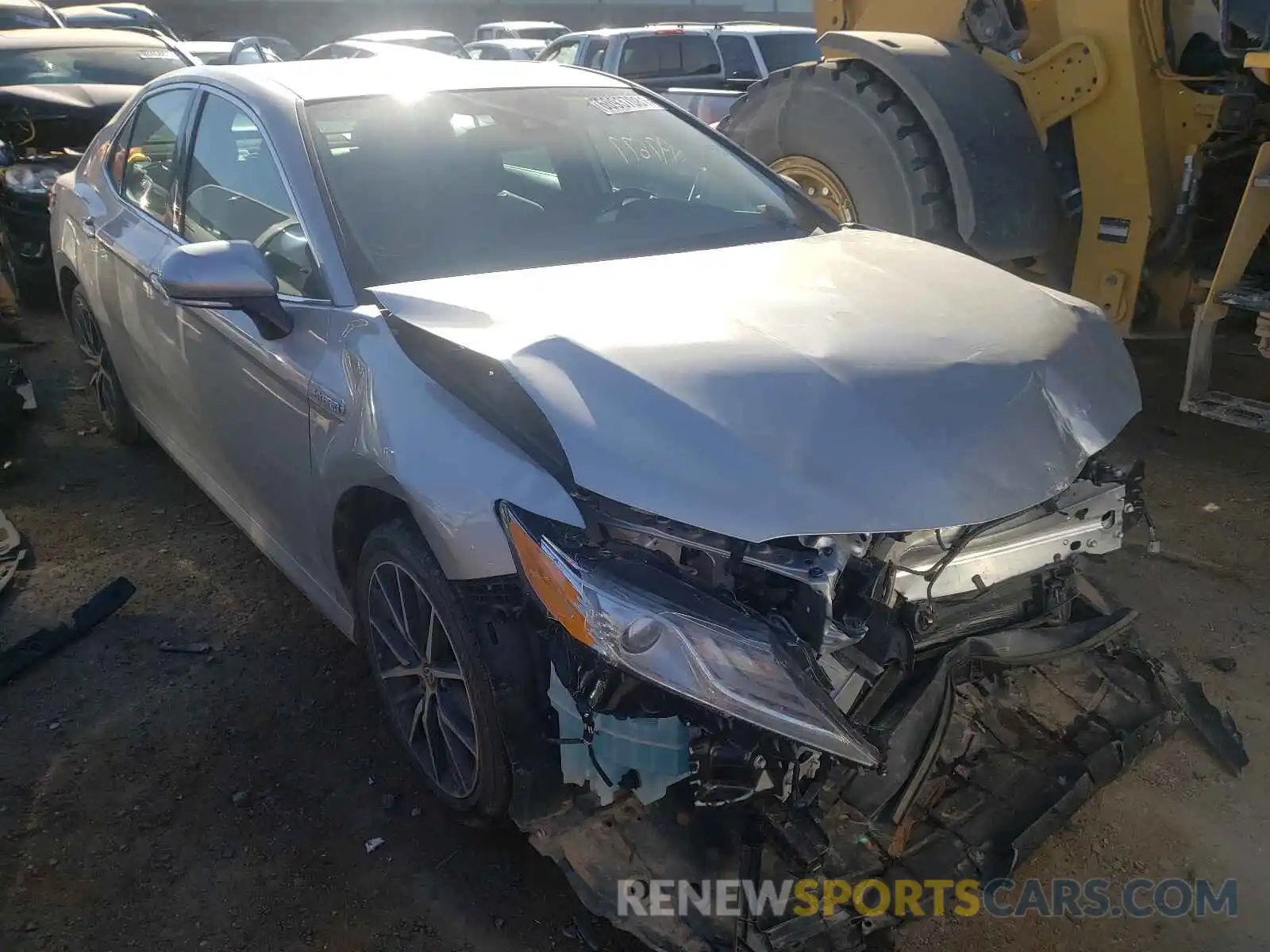 1 Photograph of a damaged car 4T1F31AK6MU021307 TOYOTA CAMRY 2021