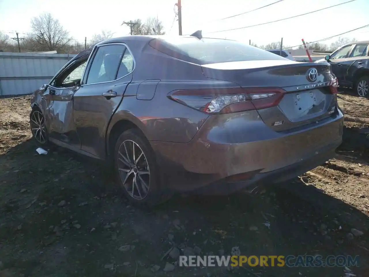 3 Photograph of a damaged car 4T1F31AK6MU560901 TOYOTA CAMRY 2021