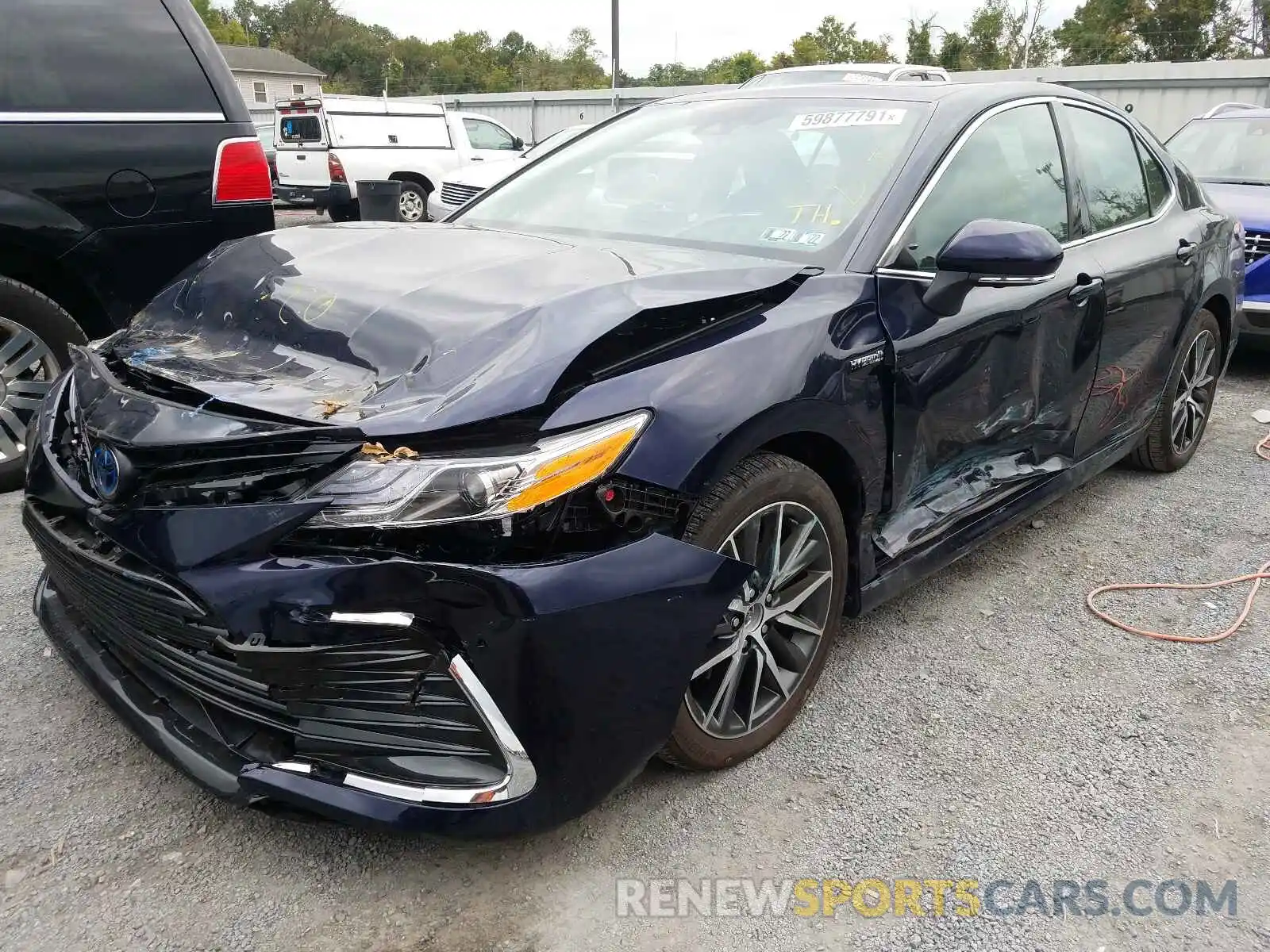 2 Photograph of a damaged car 4T1F31AK6MU563104 TOYOTA CAMRY 2021