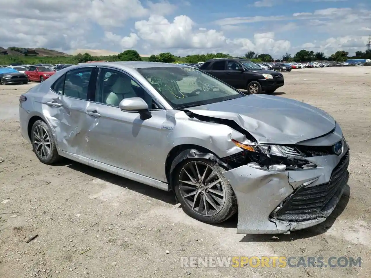 9 Photograph of a damaged car 4T1F31AK7MU555383 TOYOTA CAMRY 2021