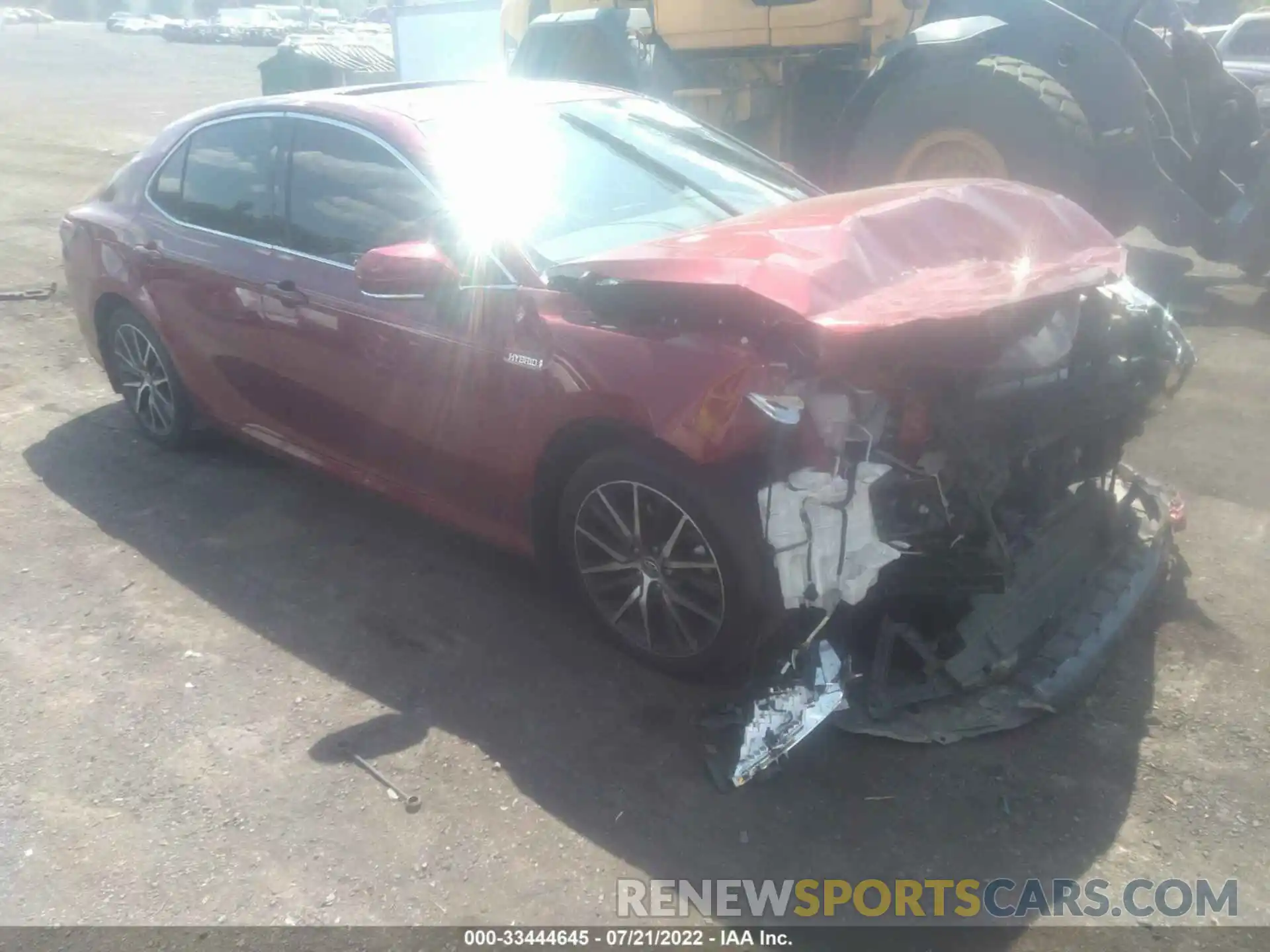 1 Photograph of a damaged car 4T1F31AK8MU027755 TOYOTA CAMRY 2021