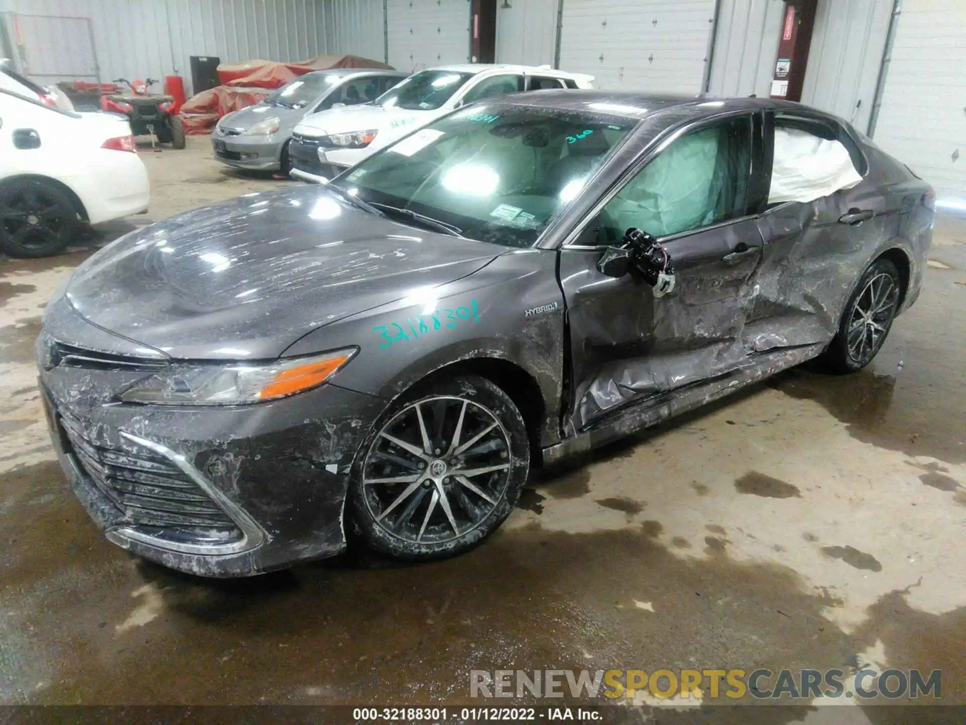 2 Photograph of a damaged car 4T1F31AK9MU566918 TOYOTA CAMRY 2021