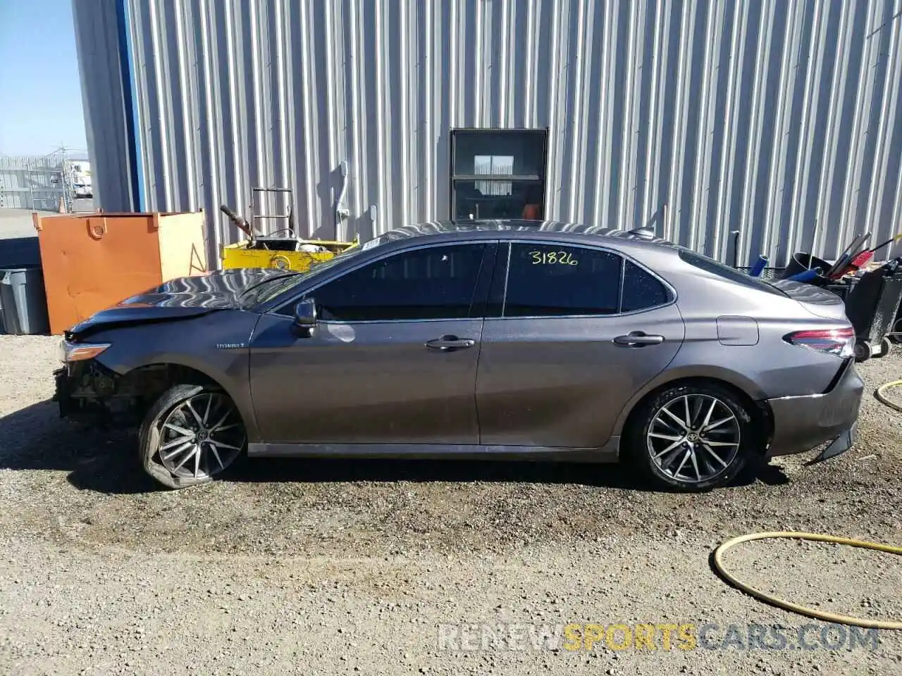 9 Photograph of a damaged car 4T1F31AK9MU569673 TOYOTA CAMRY 2021