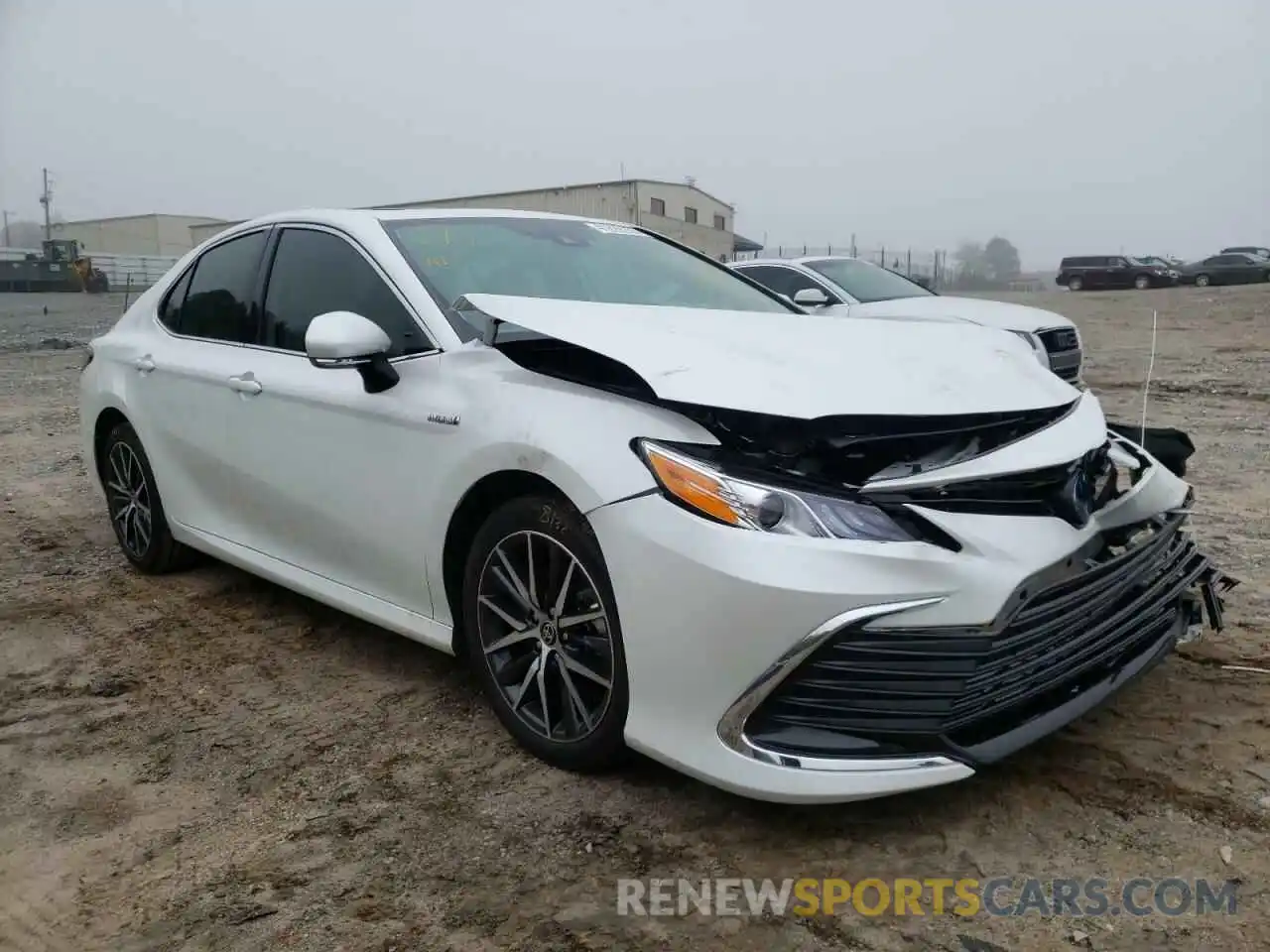 1 Photograph of a damaged car 4T1F31AKXMU031676 TOYOTA CAMRY 2021