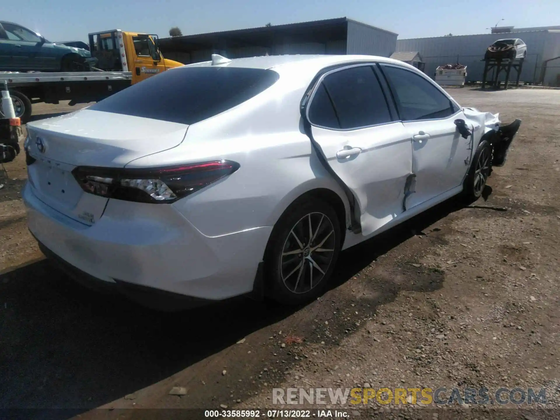 4 Фотография поврежденного автомобиля 4T1F31AKXMU568208 TOYOTA CAMRY 2021