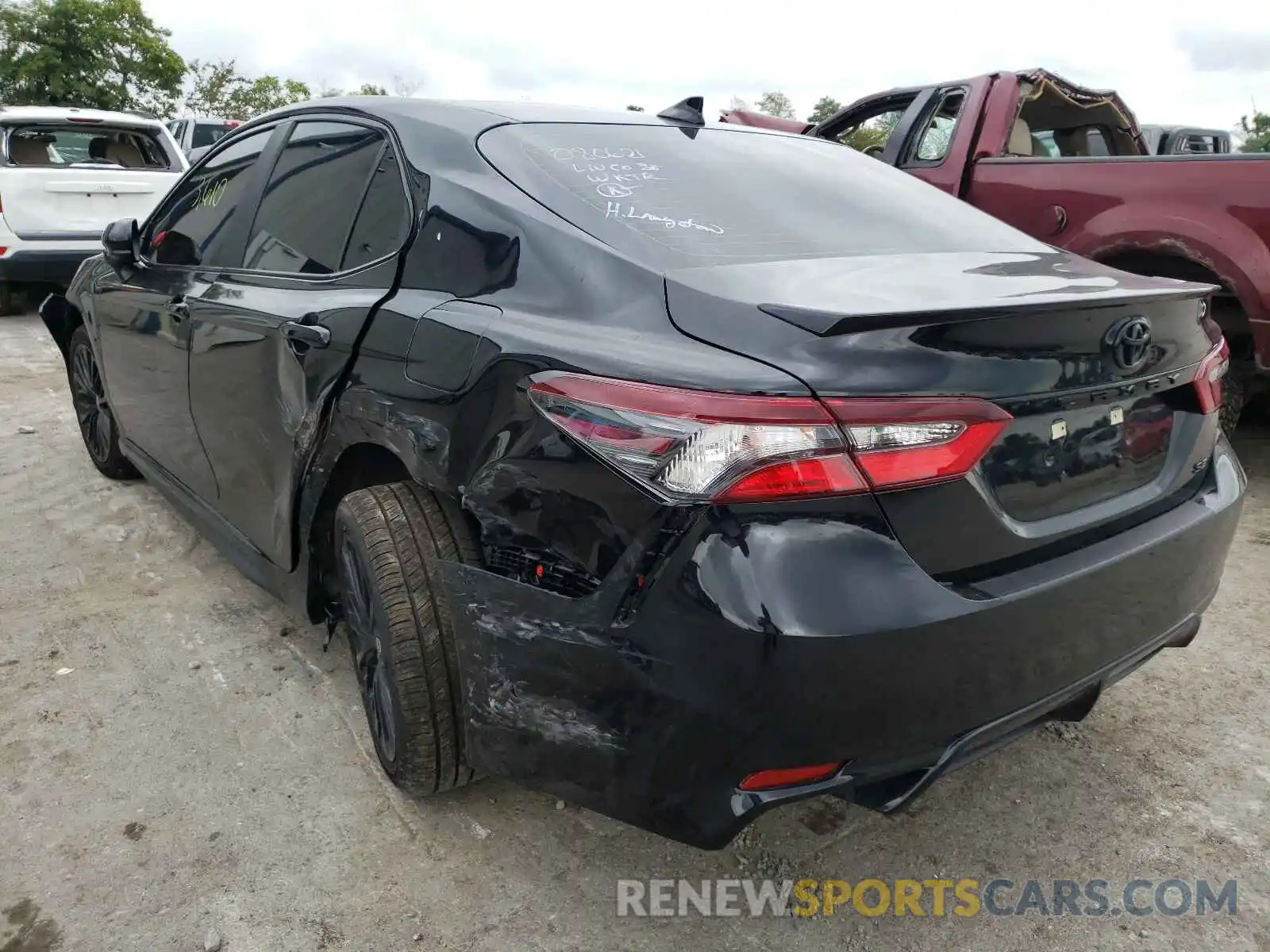 3 Photograph of a damaged car 4T1G11AK0MU408414 TOYOTA CAMRY 2021