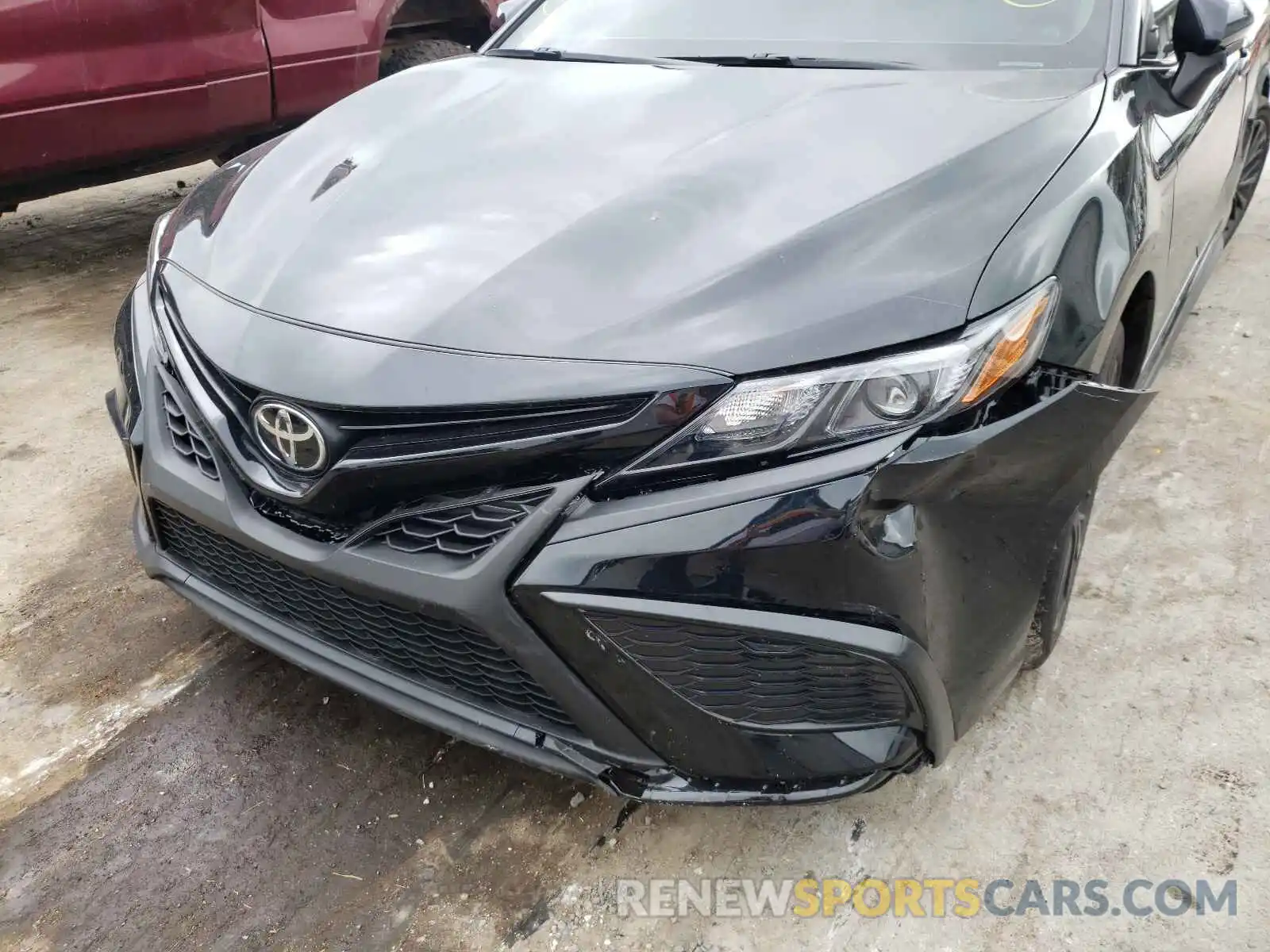 9 Photograph of a damaged car 4T1G11AK0MU408414 TOYOTA CAMRY 2021