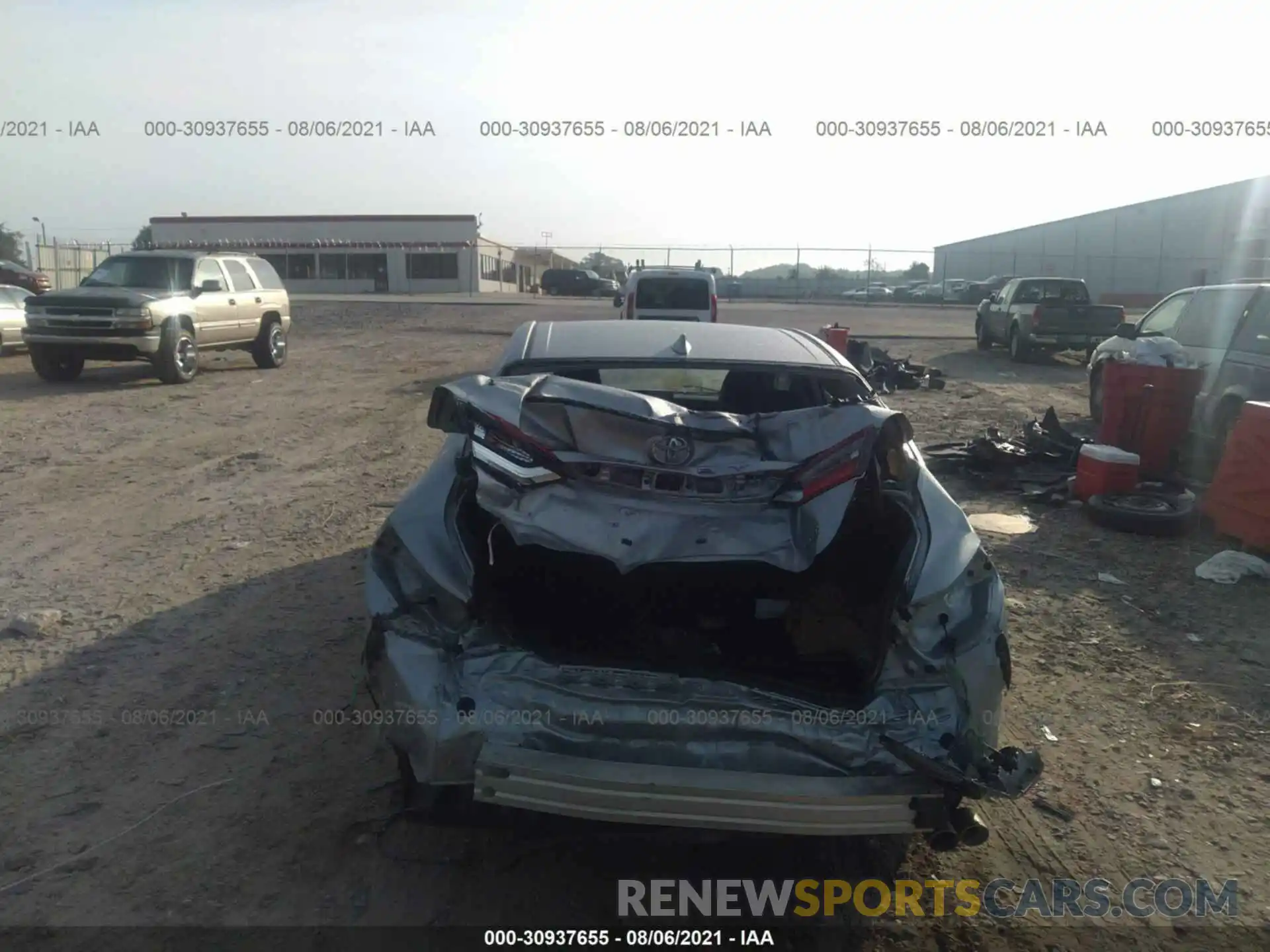 6 Photograph of a damaged car 4T1G11AK0MU410311 TOYOTA CAMRY 2021