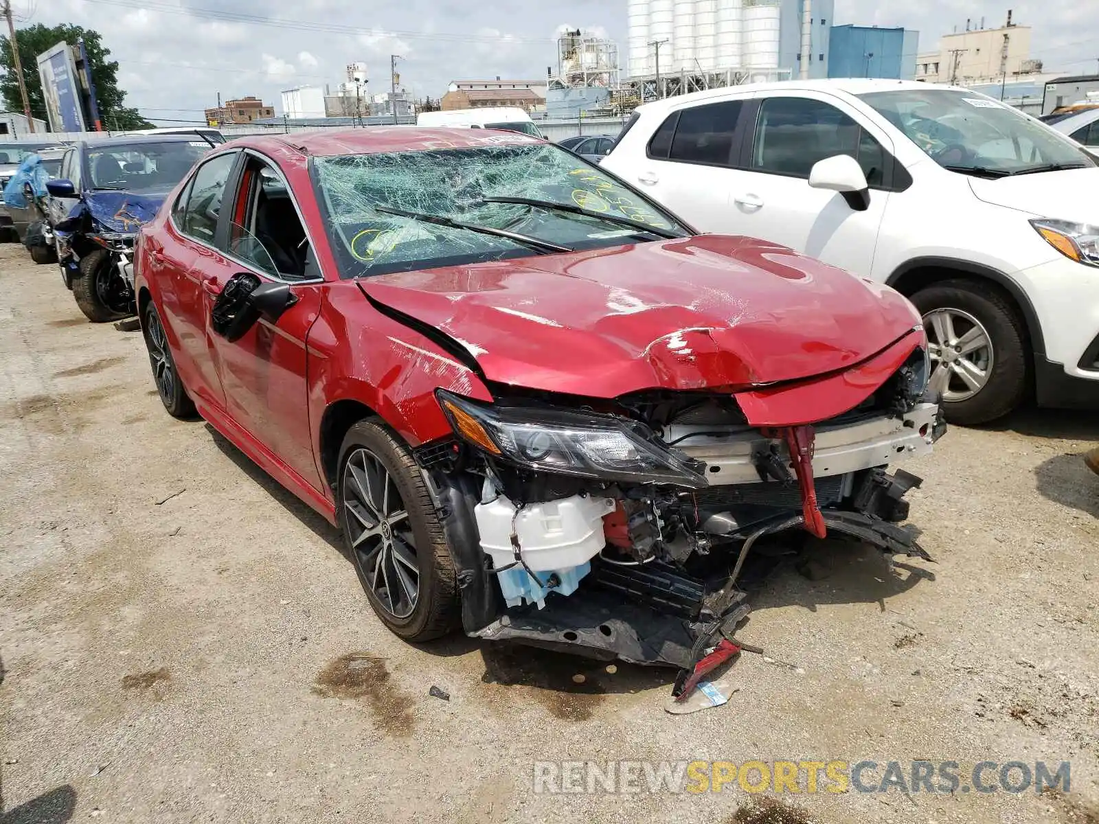 1 Photograph of a damaged car 4T1G11AK0MU412155 TOYOTA CAMRY 2021