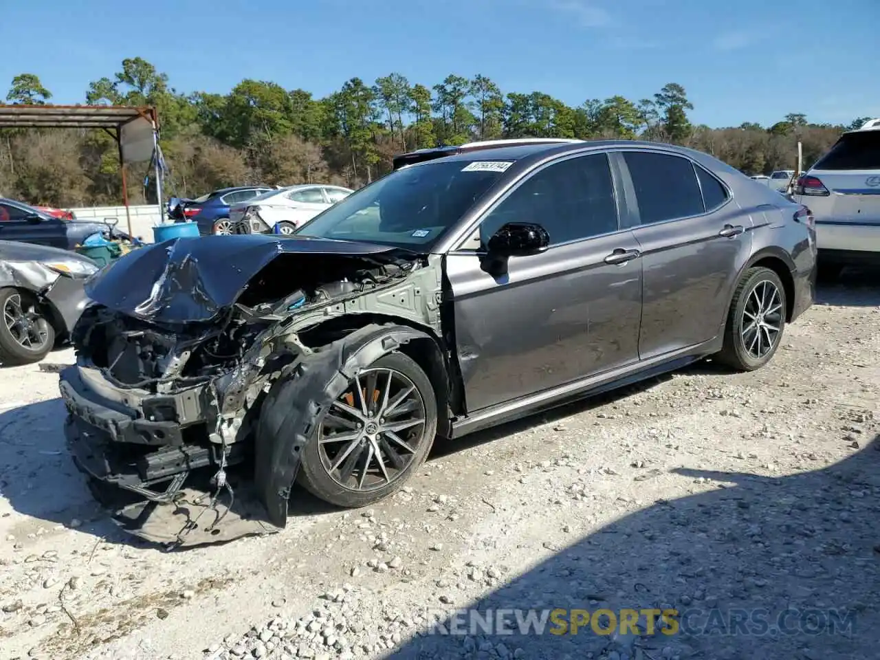 1 Photograph of a damaged car 4T1G11AK0MU419087 TOYOTA CAMRY 2021