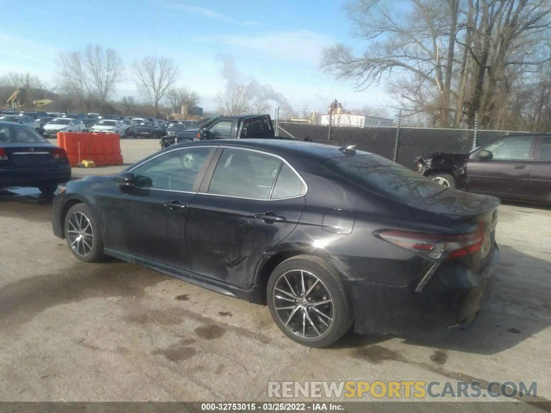 3 Photograph of a damaged car 4T1G11AK0MU432101 TOYOTA CAMRY 2021