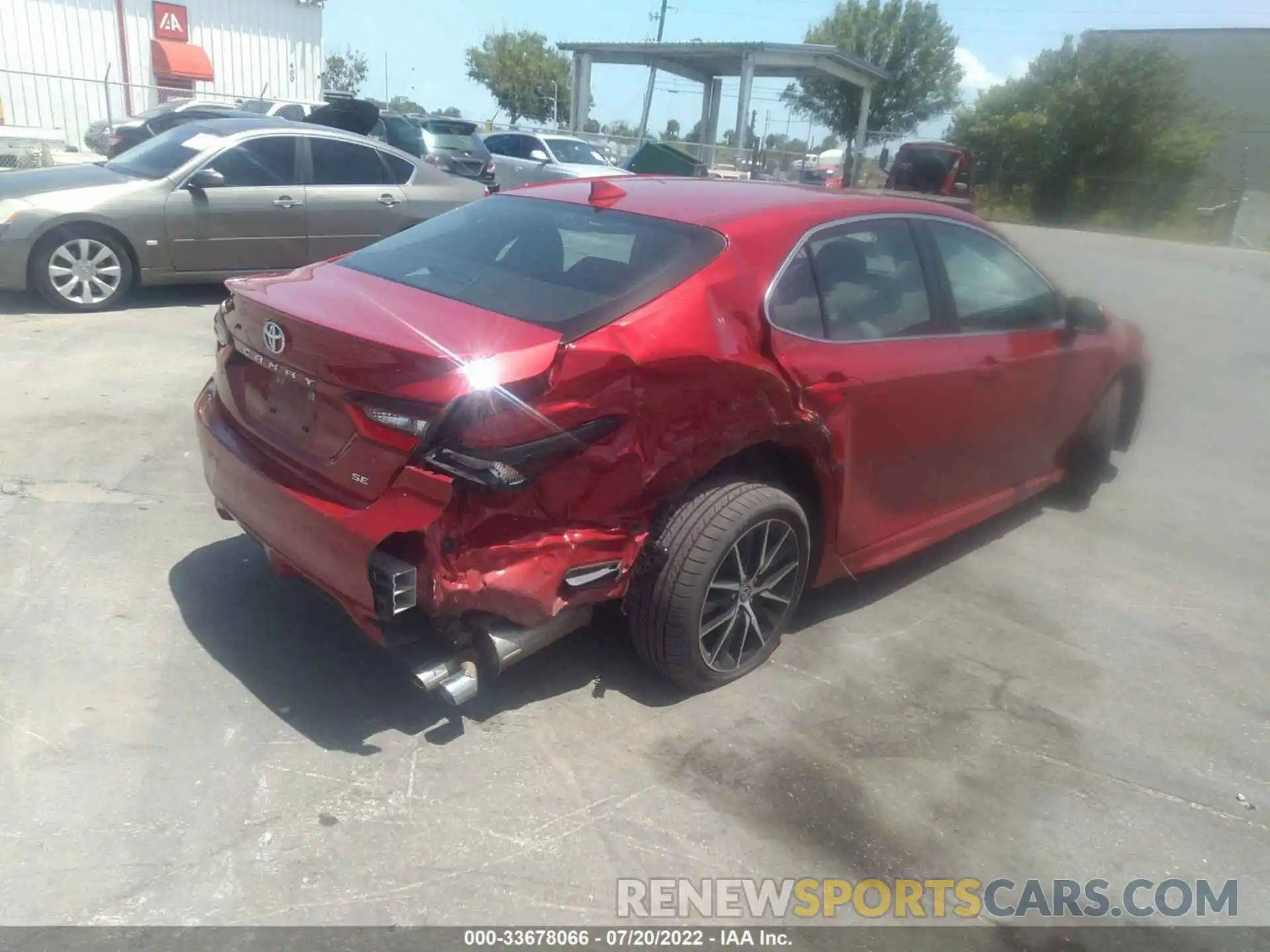 4 Photograph of a damaged car 4T1G11AK0MU433331 TOYOTA CAMRY 2021