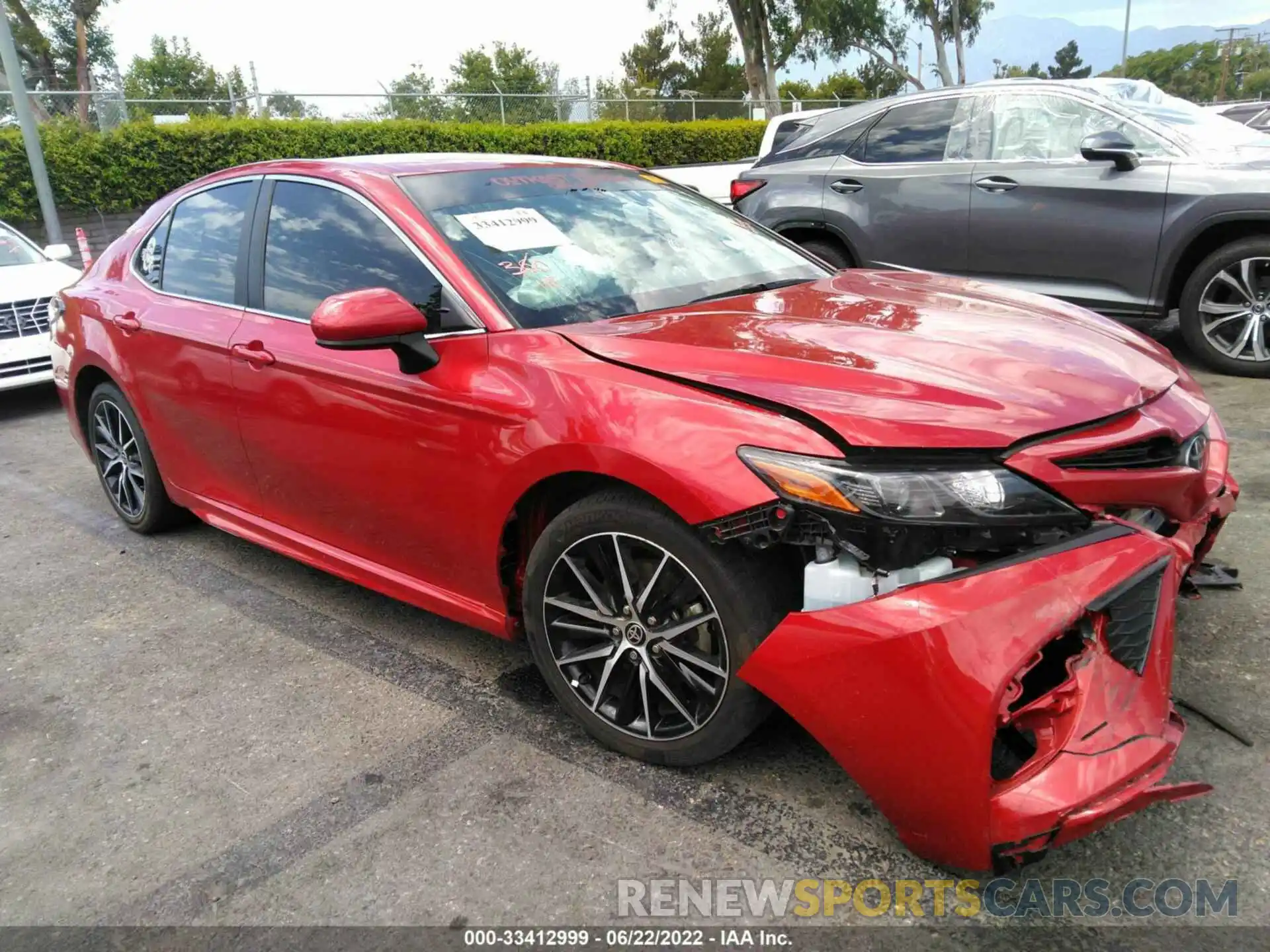 1 Photograph of a damaged car 4T1G11AK0MU434141 TOYOTA CAMRY 2021