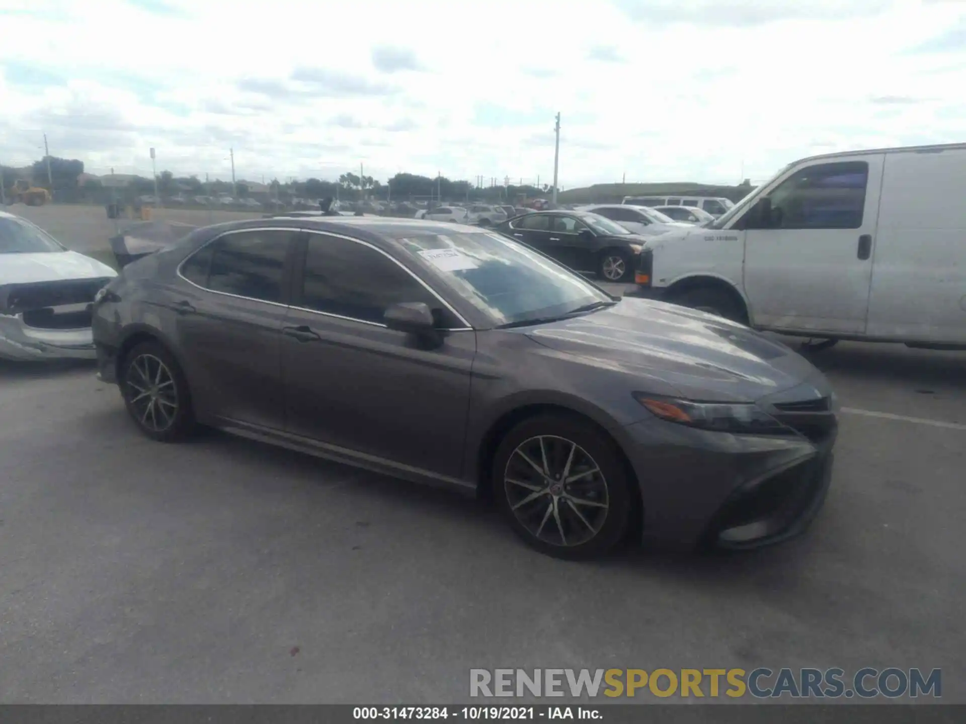 1 Photograph of a damaged car 4T1G11AK0MU434866 TOYOTA CAMRY 2021