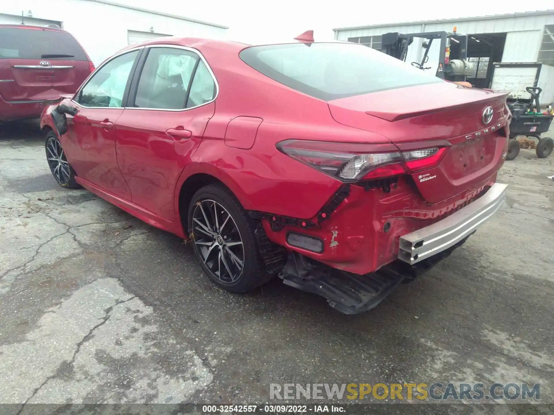 3 Photograph of a damaged car 4T1G11AK0MU438738 TOYOTA CAMRY 2021