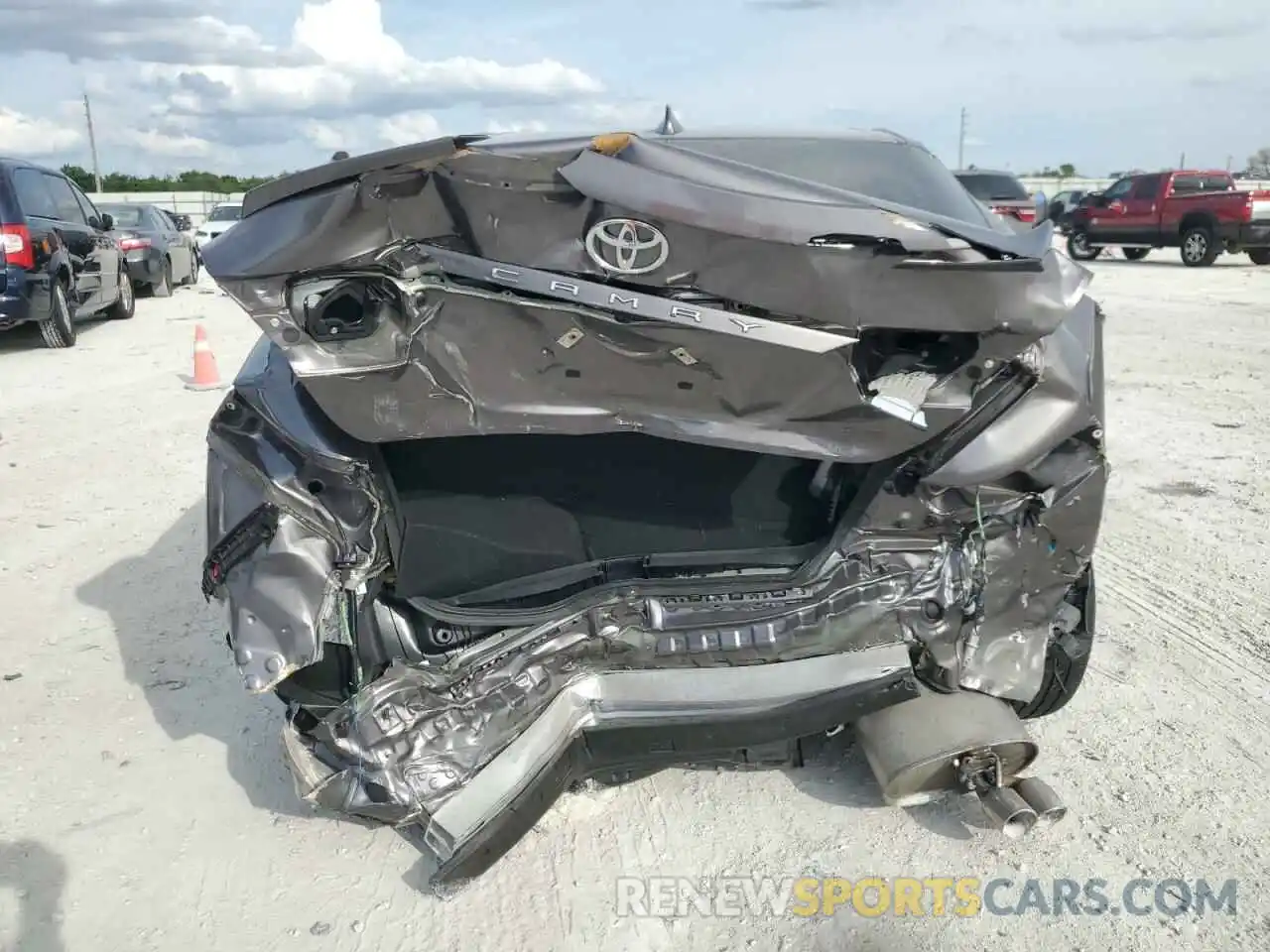 6 Фотография поврежденного автомобиля 4T1G11AK0MU457788 TOYOTA CAMRY 2021