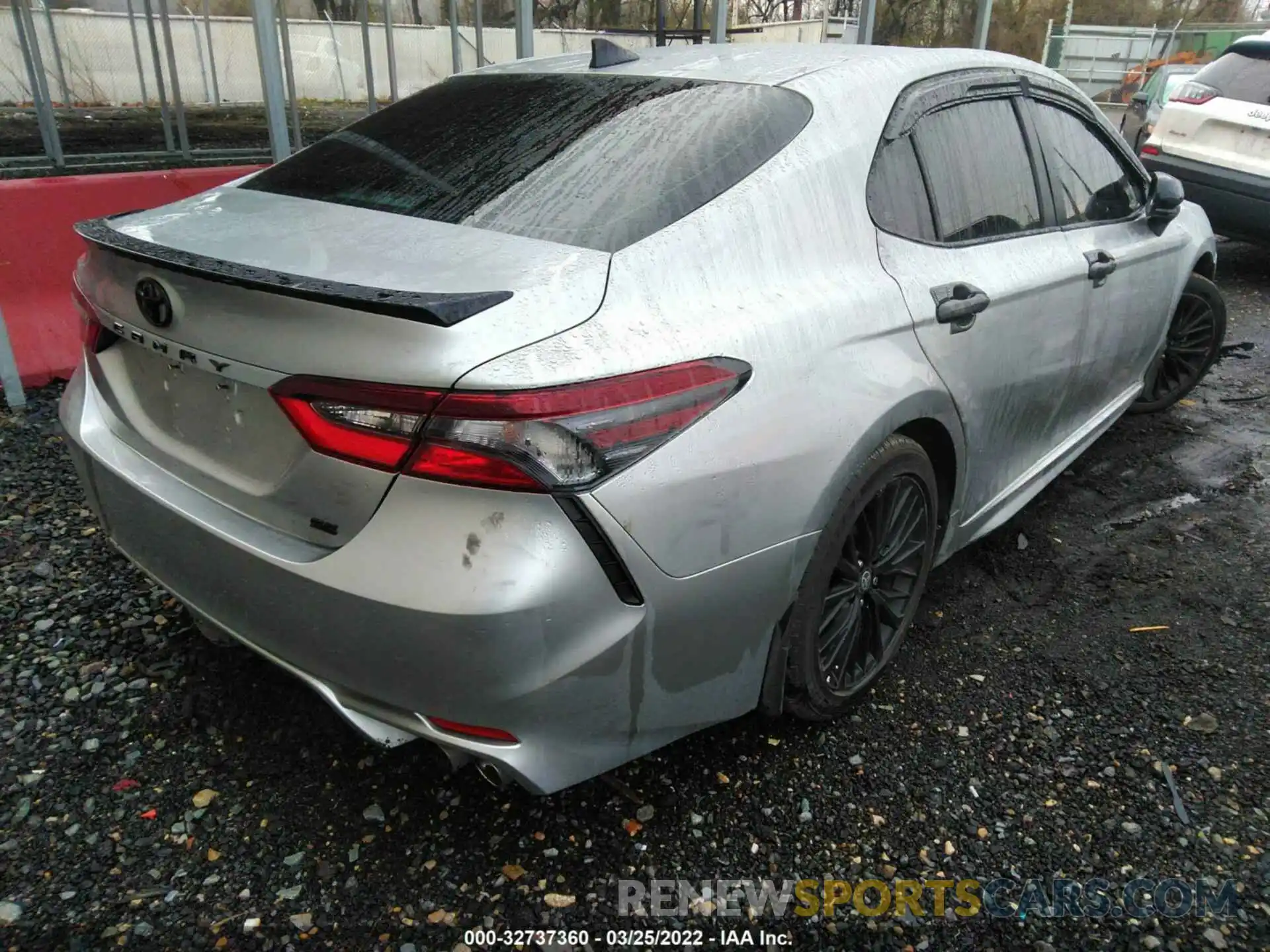 4 Фотография поврежденного автомобиля 4T1G11AK0MU460948 TOYOTA CAMRY 2021