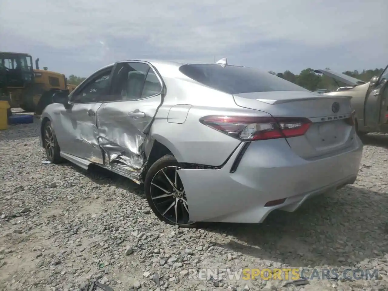 3 Photograph of a damaged car 4T1G11AK0MU461050 TOYOTA CAMRY 2021