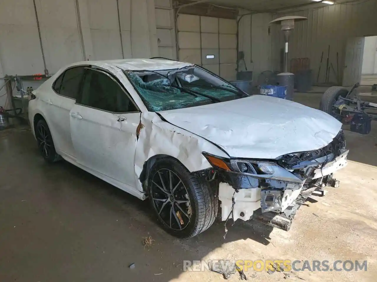 4 Photograph of a damaged car 4T1G11AK0MU466202 TOYOTA CAMRY 2021