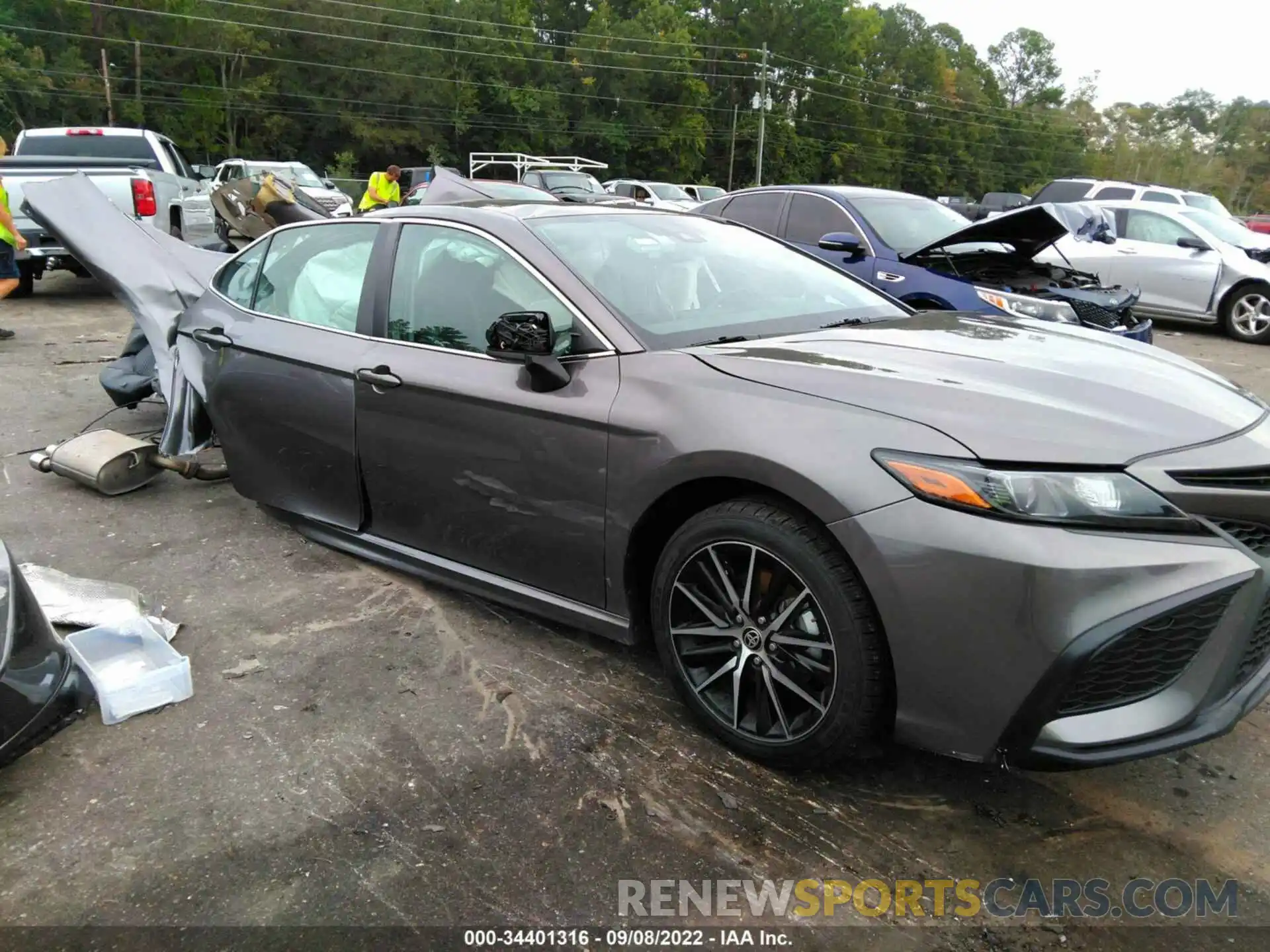 1 Photograph of a damaged car 4T1G11AK0MU466720 TOYOTA CAMRY 2021