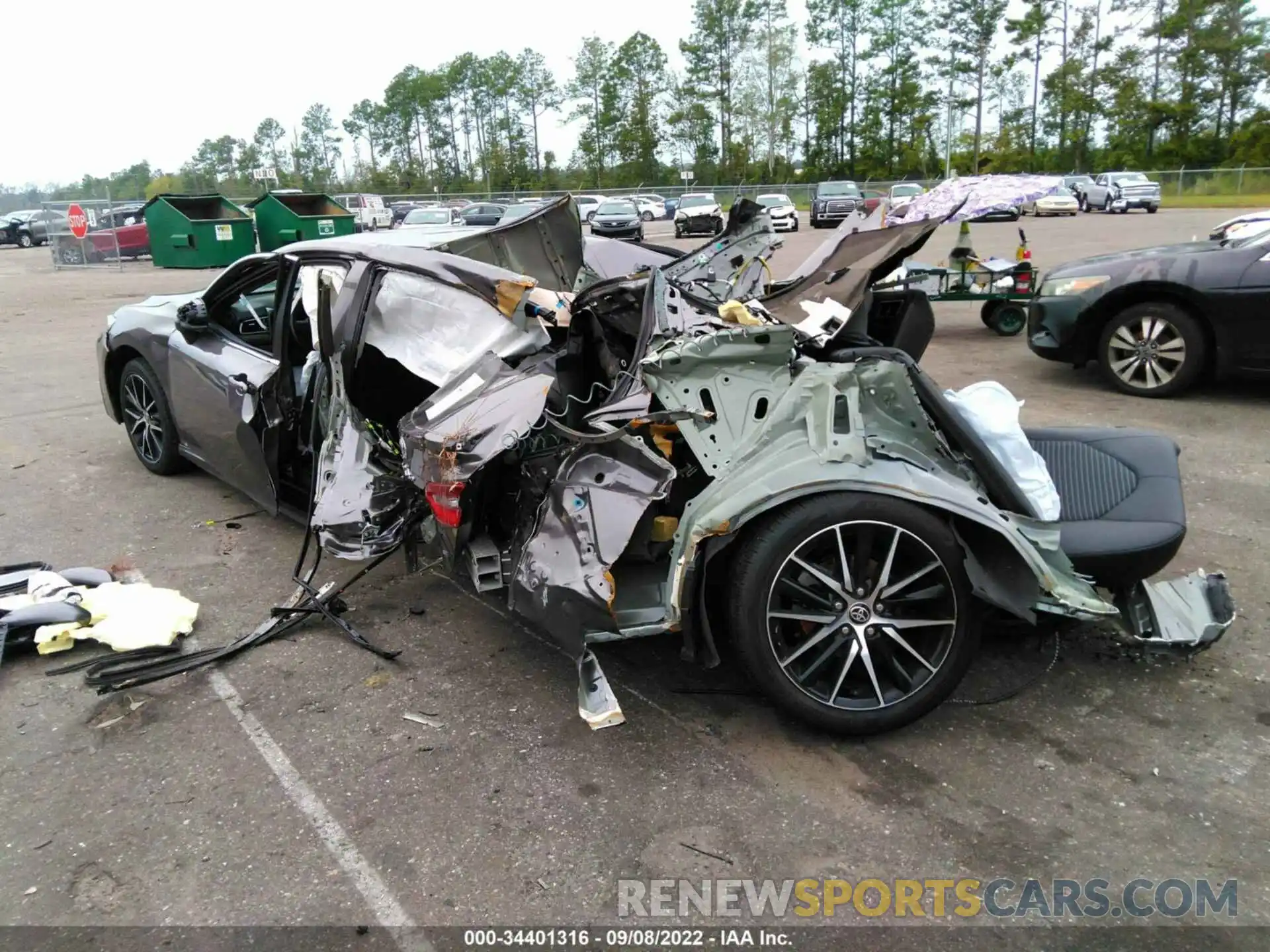 3 Photograph of a damaged car 4T1G11AK0MU466720 TOYOTA CAMRY 2021