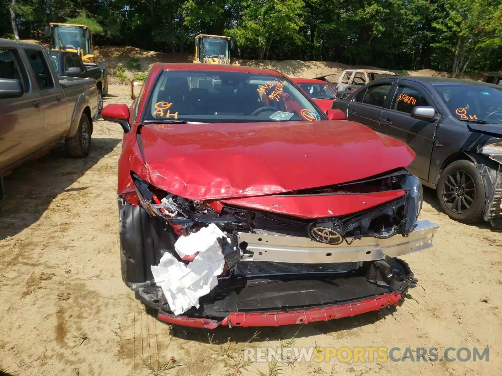 9 Photograph of a damaged car 4T1G11AK0MU476356 TOYOTA CAMRY 2021