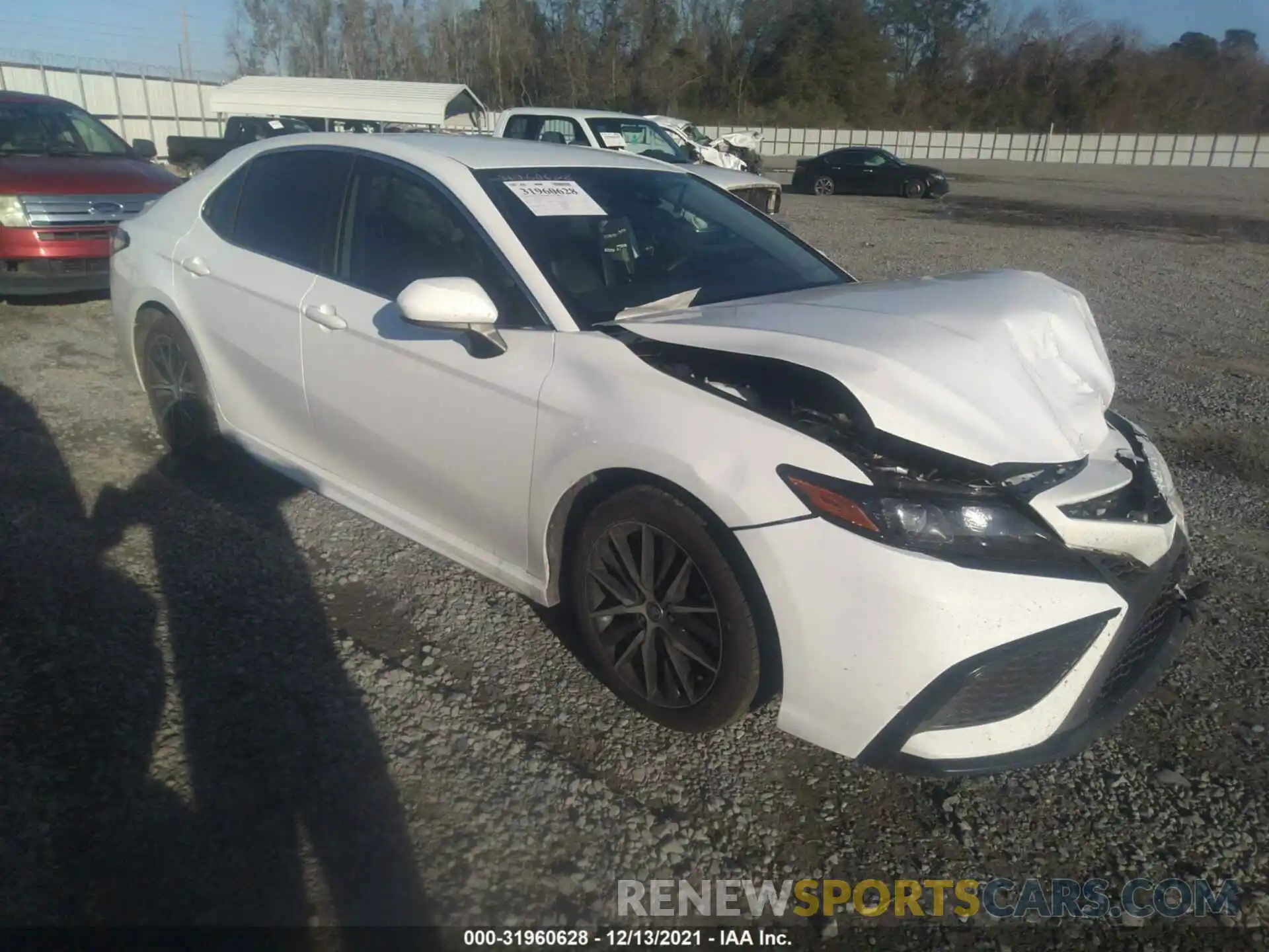 1 Photograph of a damaged car 4T1G11AK0MU487955 TOYOTA CAMRY 2021