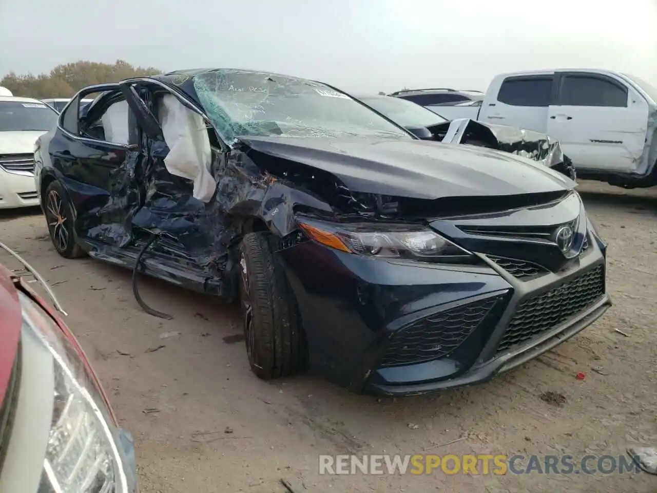 1 Photograph of a damaged car 4T1G11AK0MU491486 TOYOTA CAMRY 2021