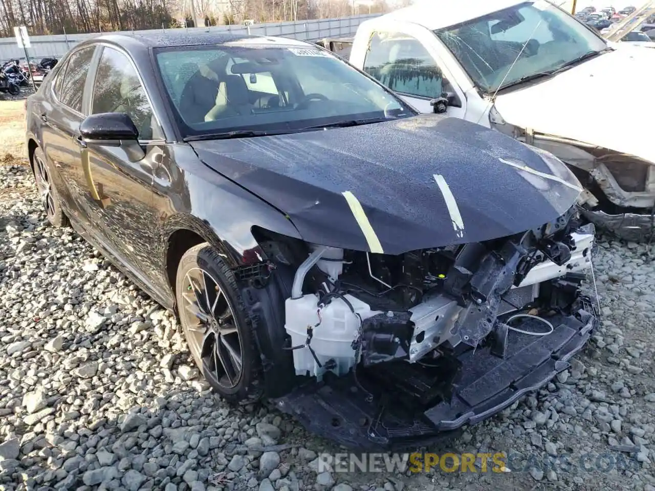 1 Photograph of a damaged car 4T1G11AK0MU494839 TOYOTA CAMRY 2021