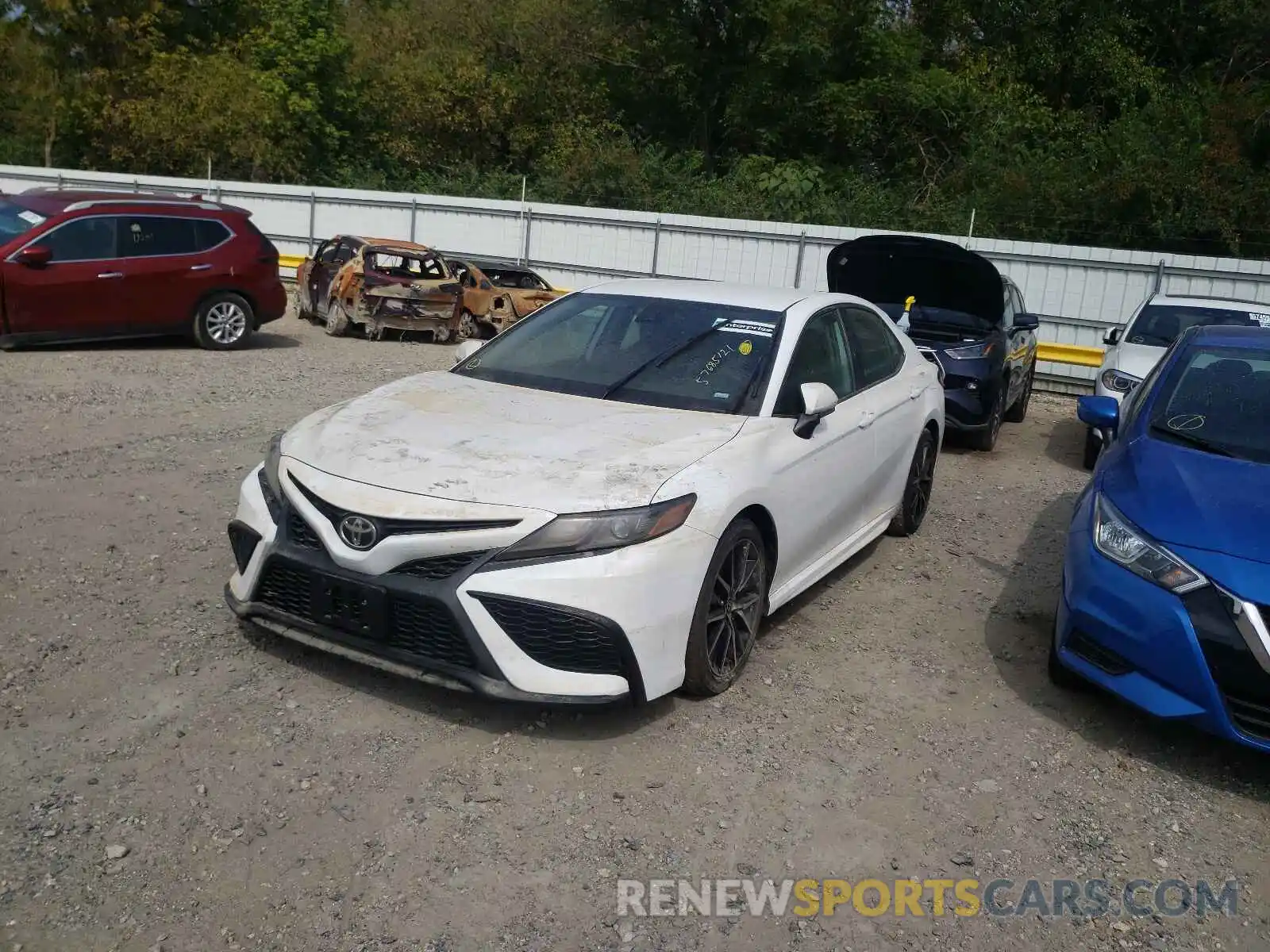 2 Photograph of a damaged car 4T1G11AK0MU512739 TOYOTA CAMRY 2021