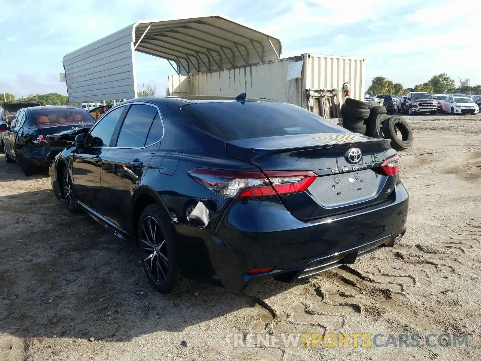 3 Photograph of a damaged car 4T1G11AK0MU516211 TOYOTA CAMRY 2021