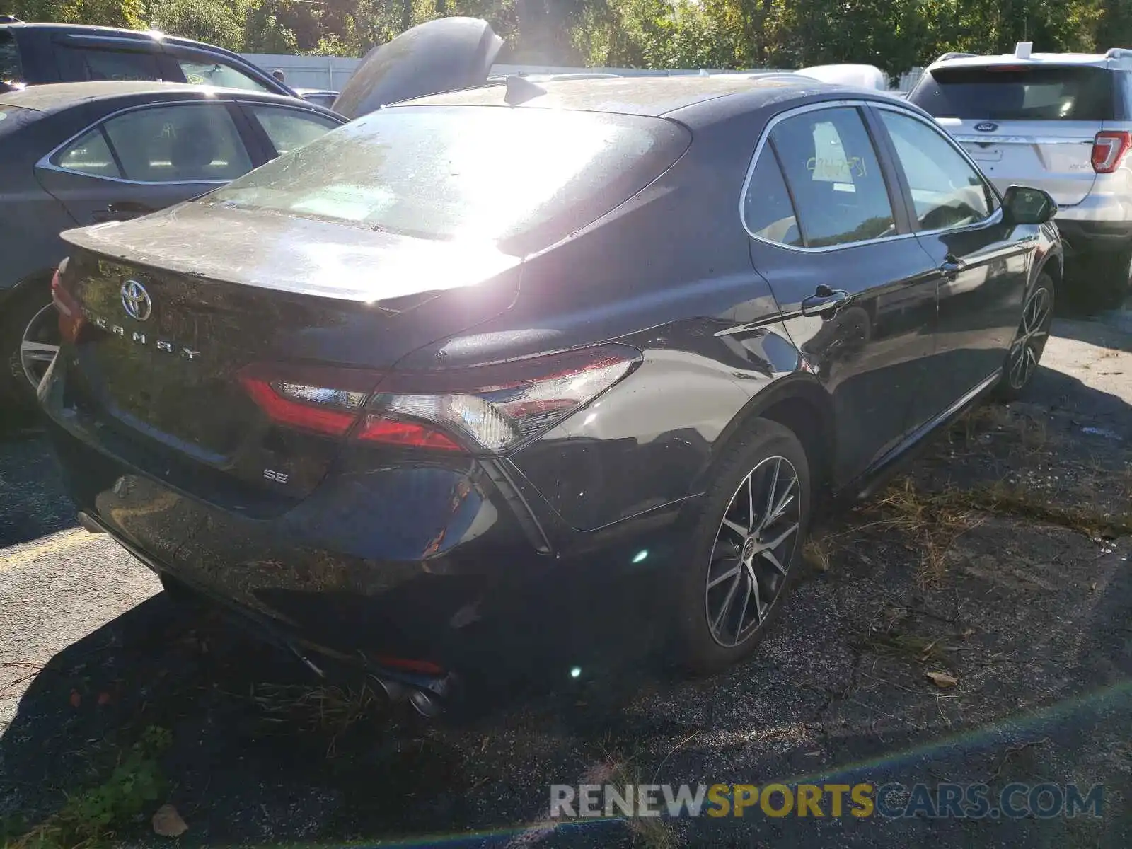 4 Photograph of a damaged car 4T1G11AK0MU519819 TOYOTA CAMRY 2021