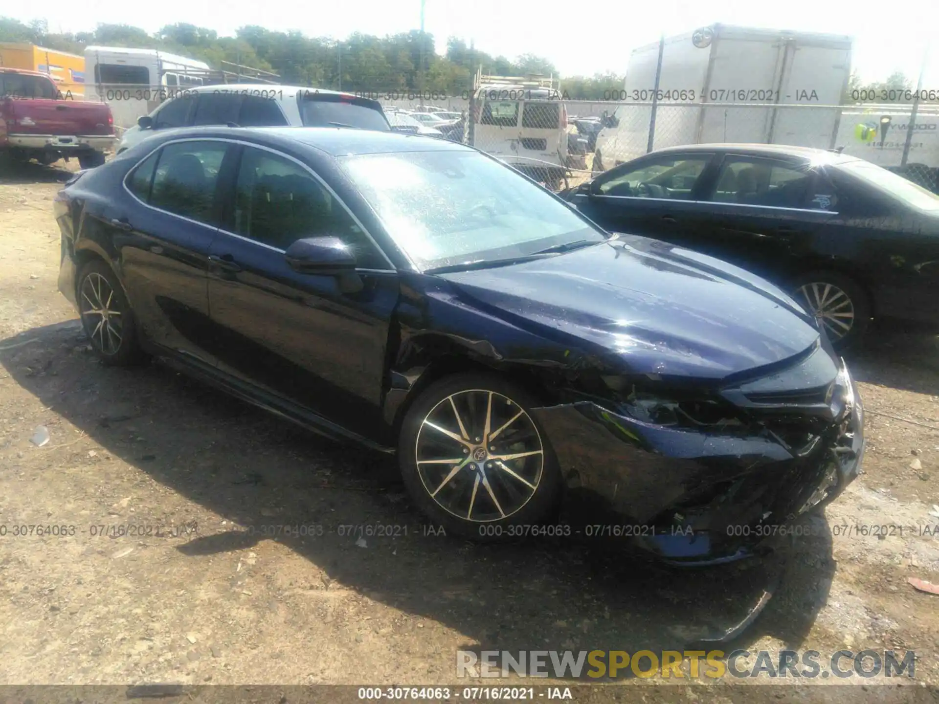 1 Photograph of a damaged car 4T1G11AK0MU526513 TOYOTA CAMRY 2021