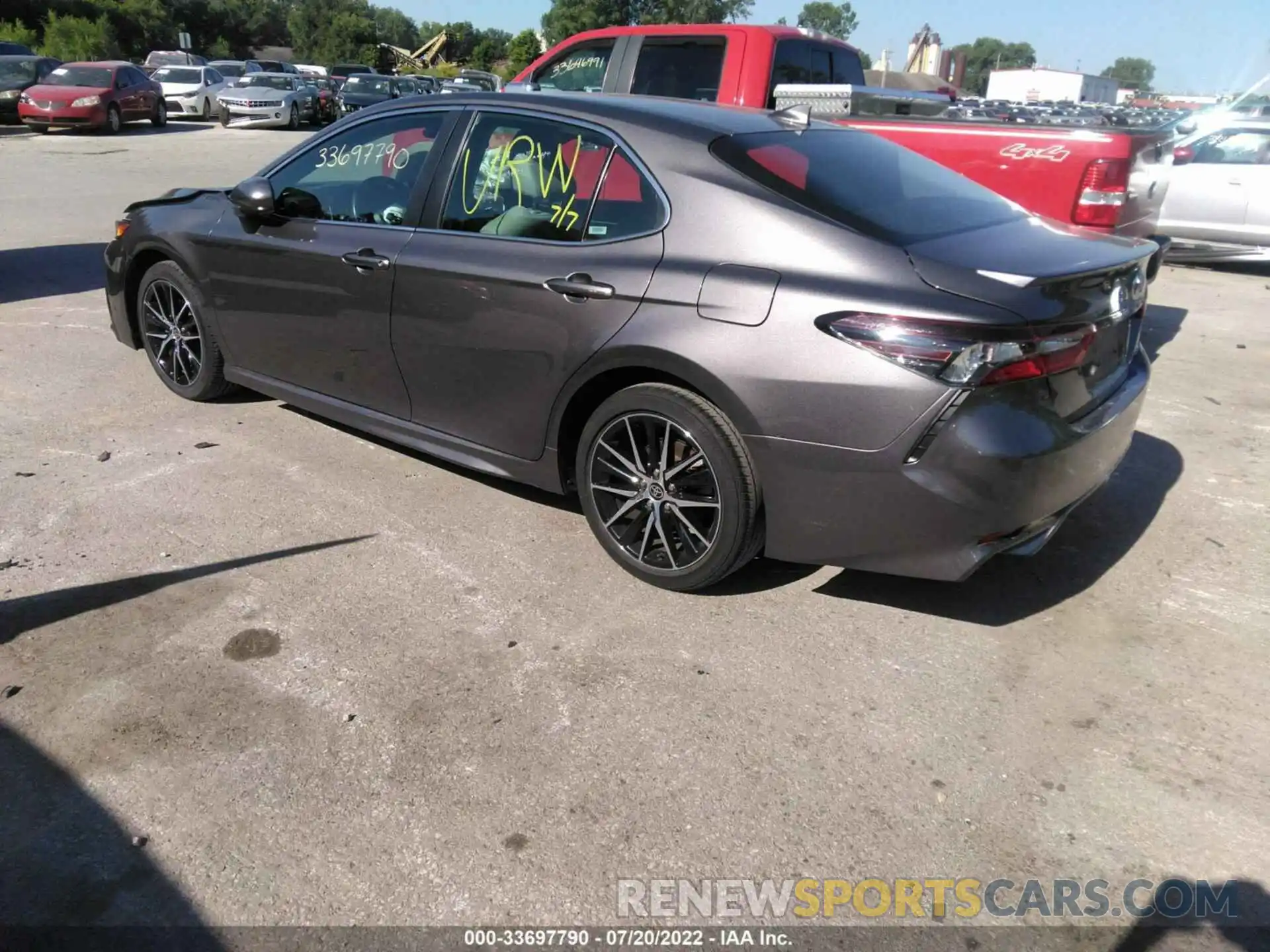 3 Photograph of a damaged car 4T1G11AK0MU533994 TOYOTA CAMRY 2021