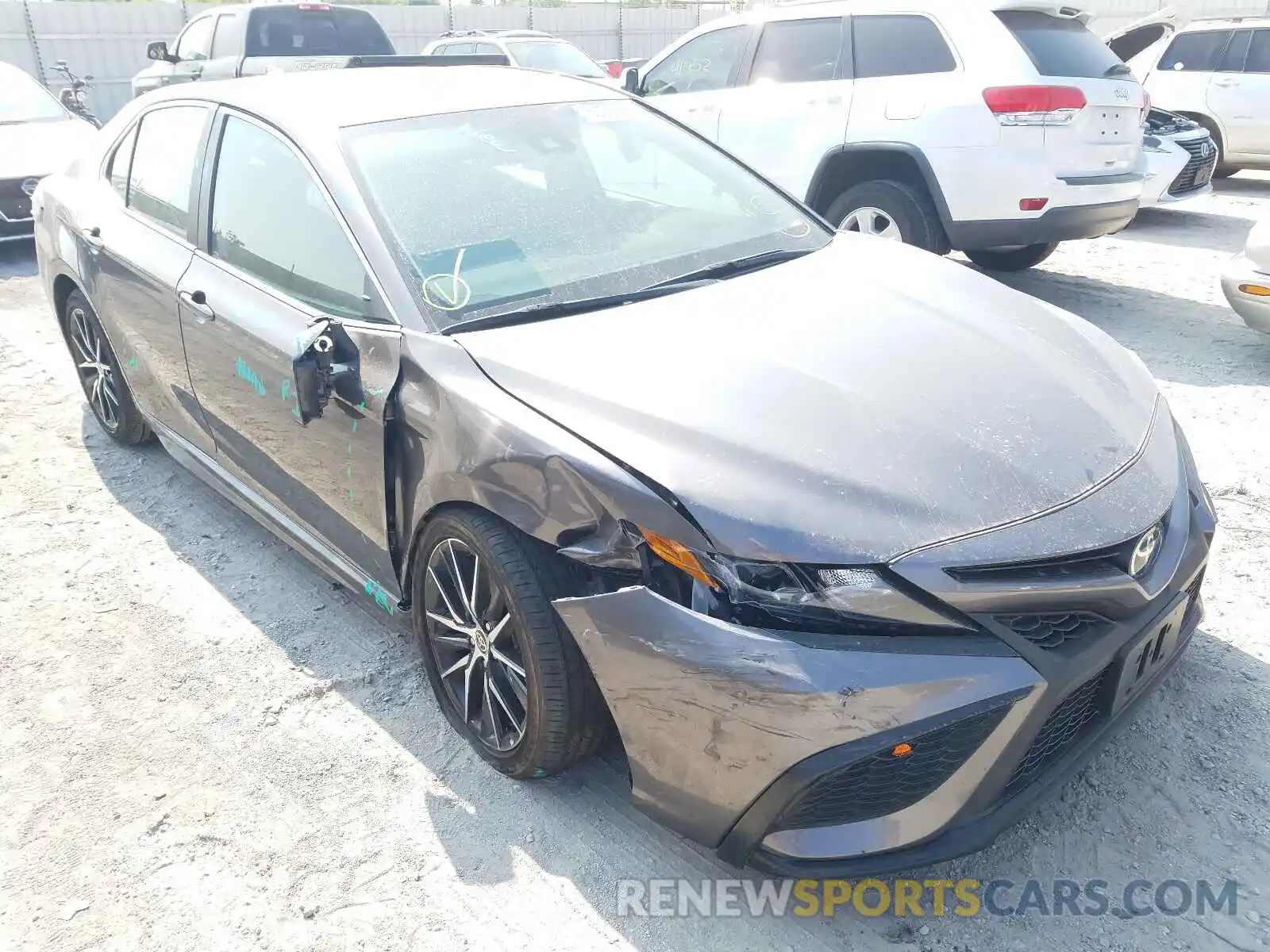 1 Photograph of a damaged car 4T1G11AK0MU534532 TOYOTA CAMRY 2021