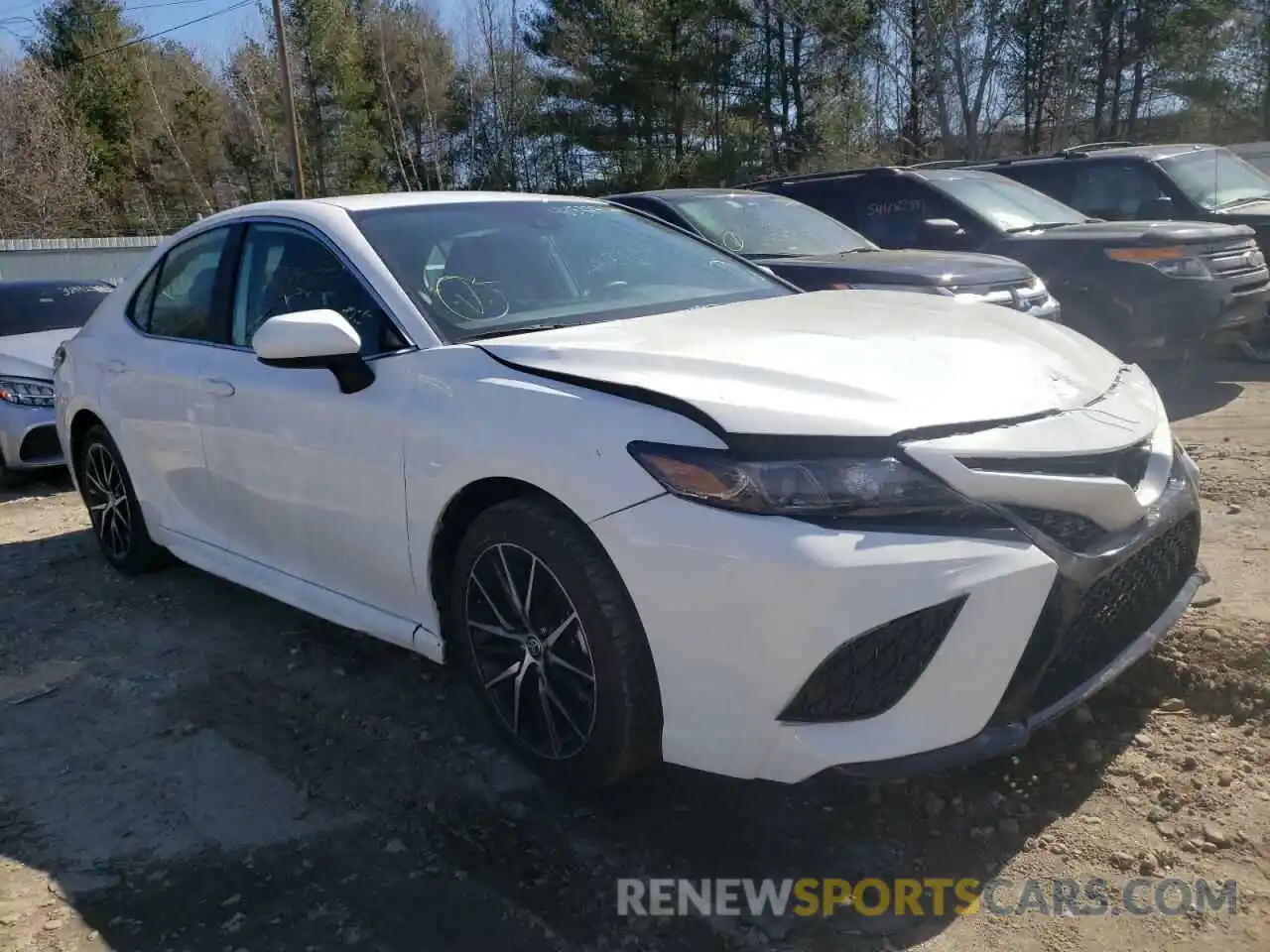 1 Photograph of a damaged car 4T1G11AK0MU542484 TOYOTA CAMRY 2021