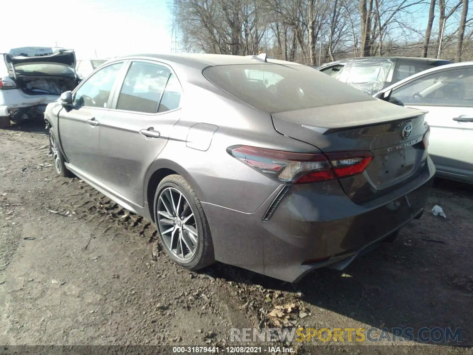 3 Photograph of a damaged car 4T1G11AK0MU552903 TOYOTA CAMRY 2021