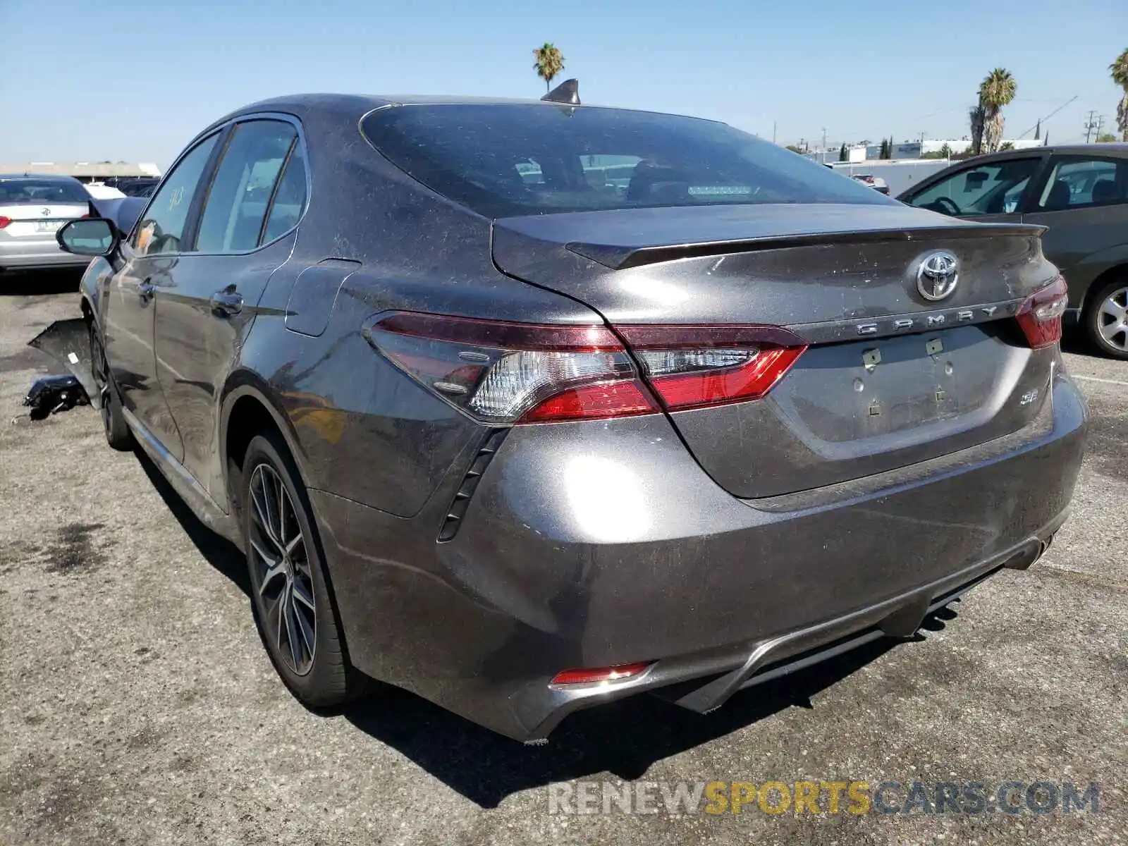 3 Photograph of a damaged car 4T1G11AK0MU555154 TOYOTA CAMRY 2021