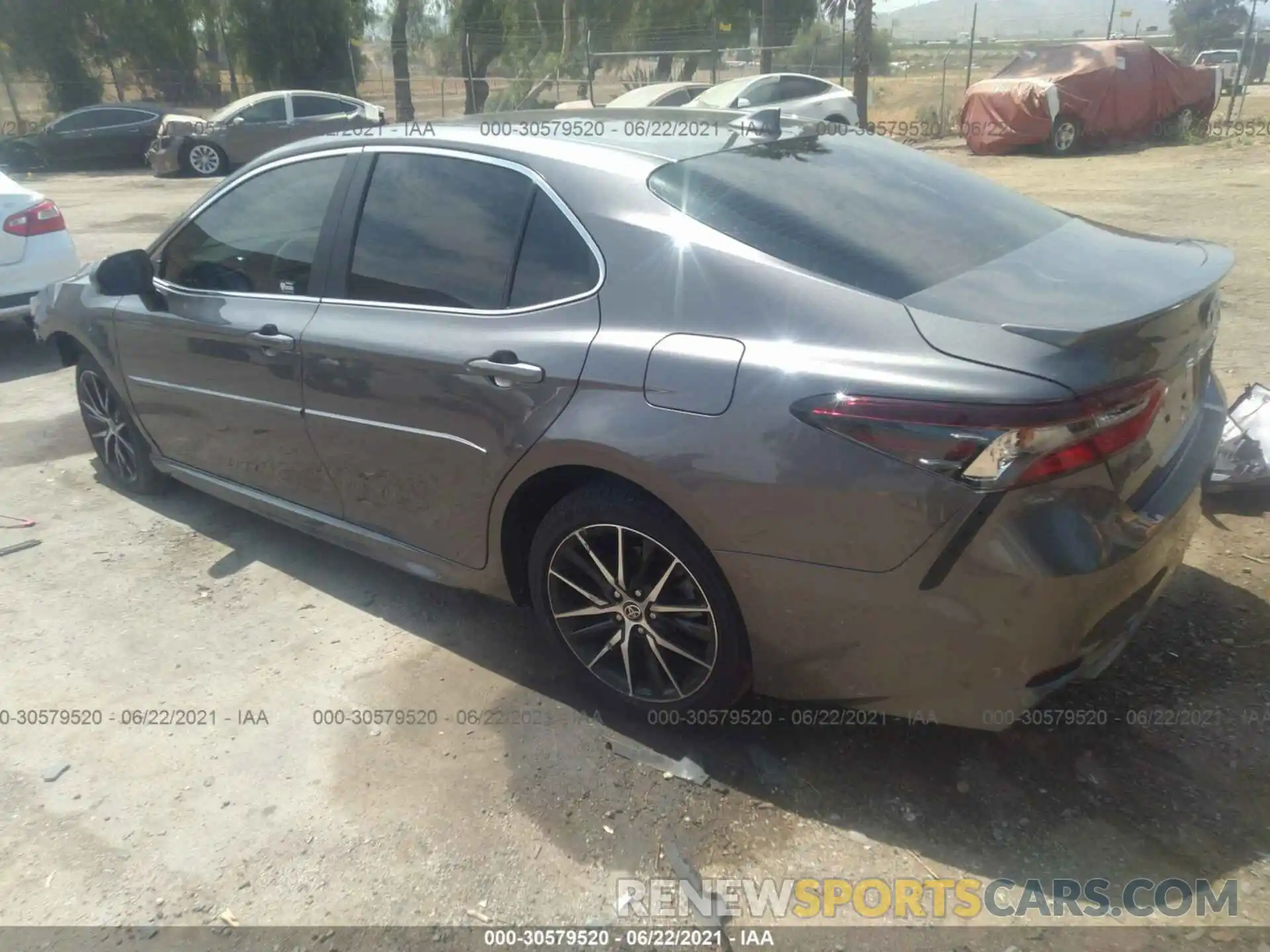 3 Photograph of a damaged car 4T1G11AK0MU568390 TOYOTA CAMRY 2021