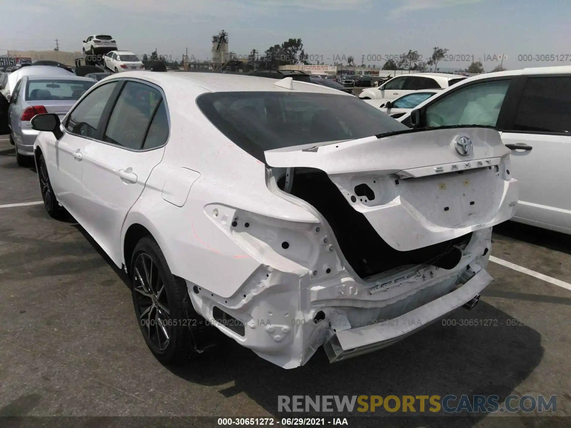 3 Photograph of a damaged car 4T1G11AK0MU582063 TOYOTA CAMRY 2021